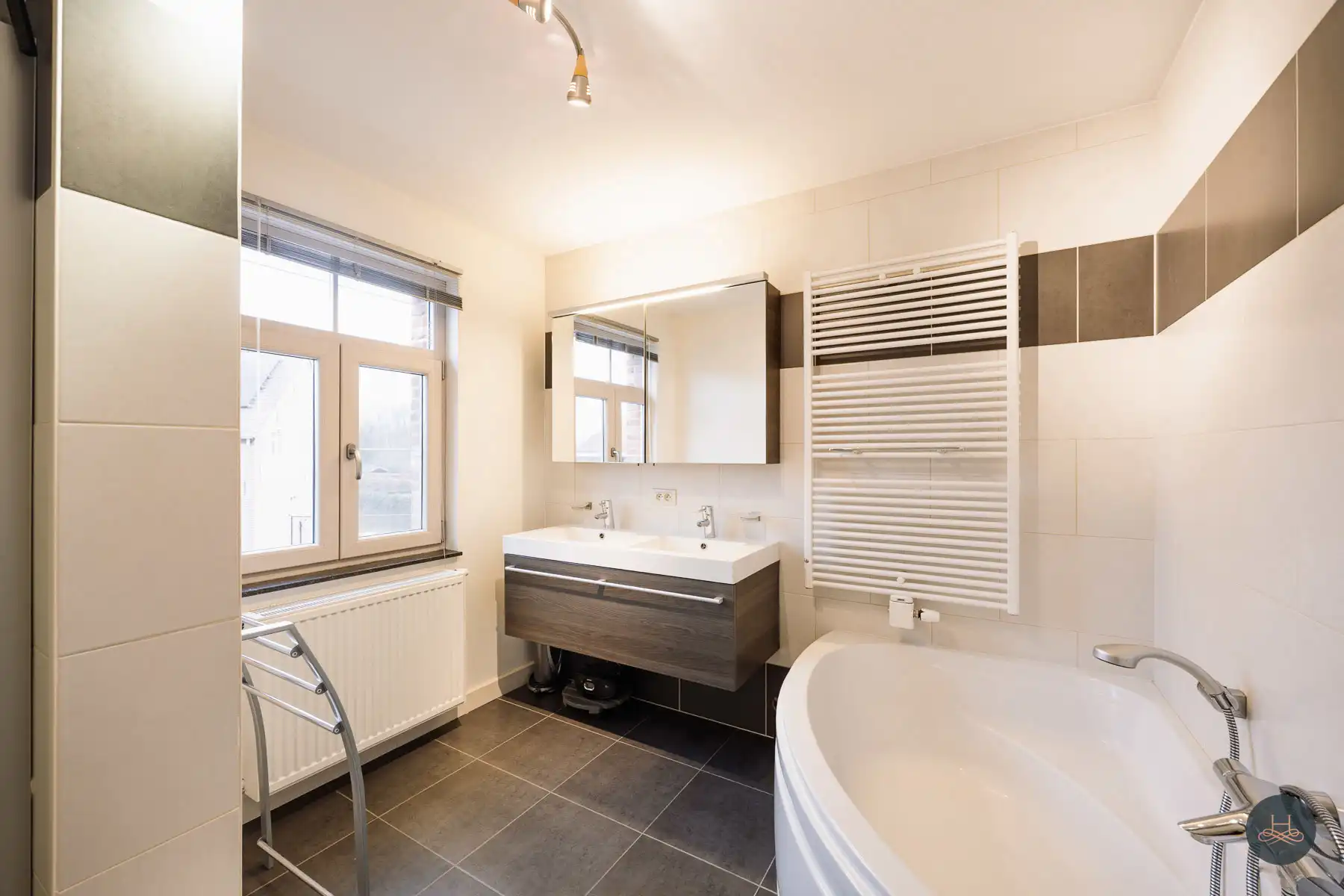 Energiezuinige halfopen pastorijwoning met leuke tuin  foto 20