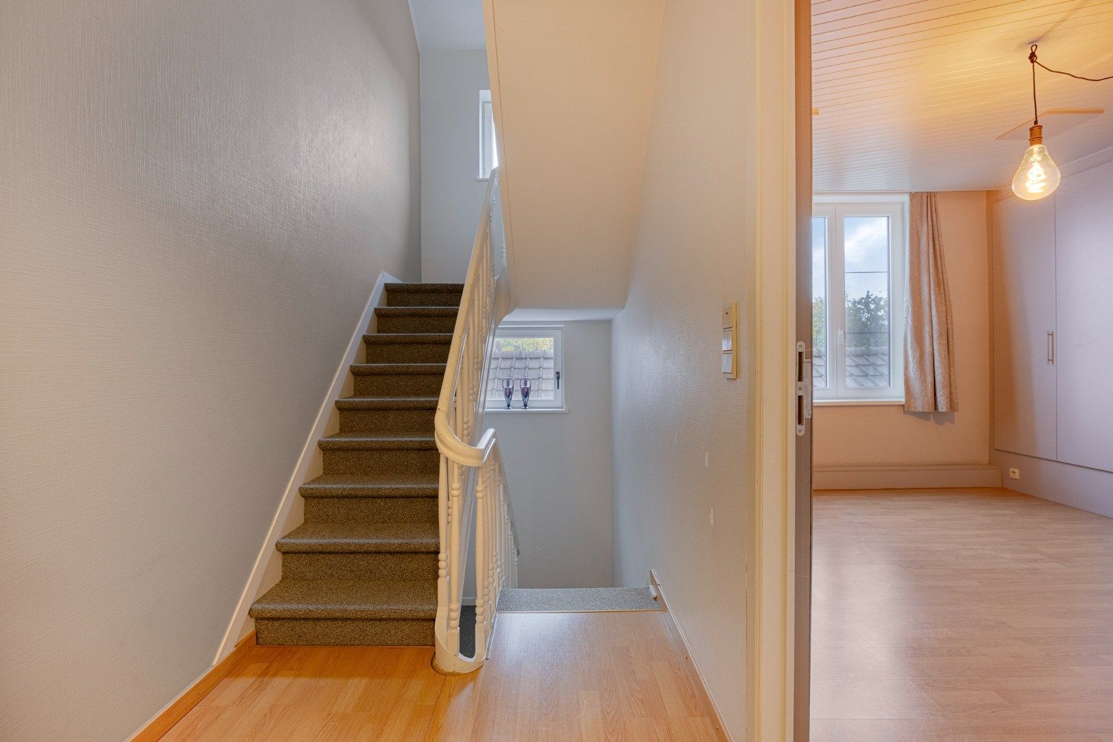 Instapklare woning met 5 slaapkamers, tuin, terras en garage in Kessel-Lo – EPC 329 kWh/m² - bewoonbare opp. 186 m² foto 14