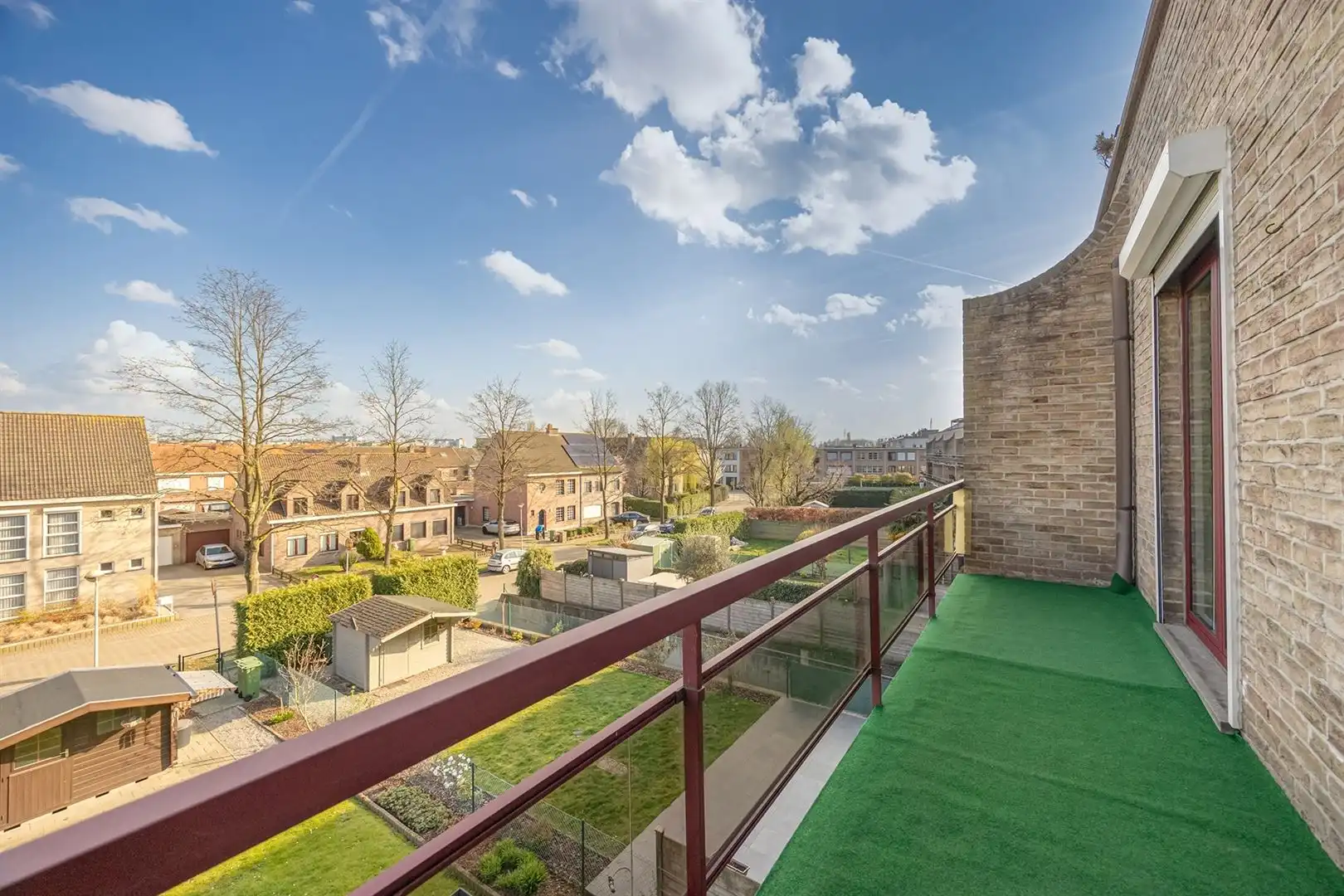 Appartement met 2 terrassen in doodlopende straat foto 18