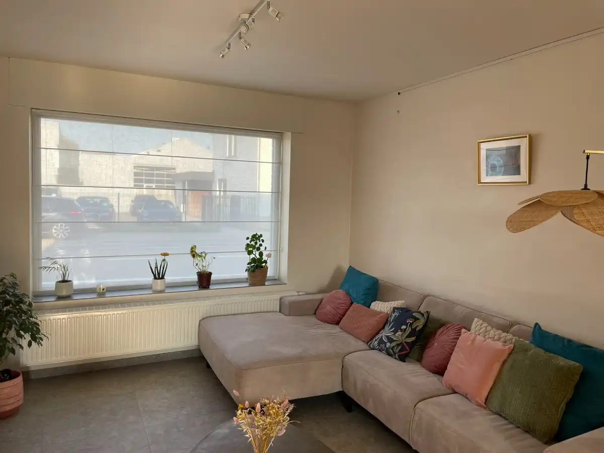 Twee slaapkamer gezinswoning (type halfopen) met ruim terras foto 10