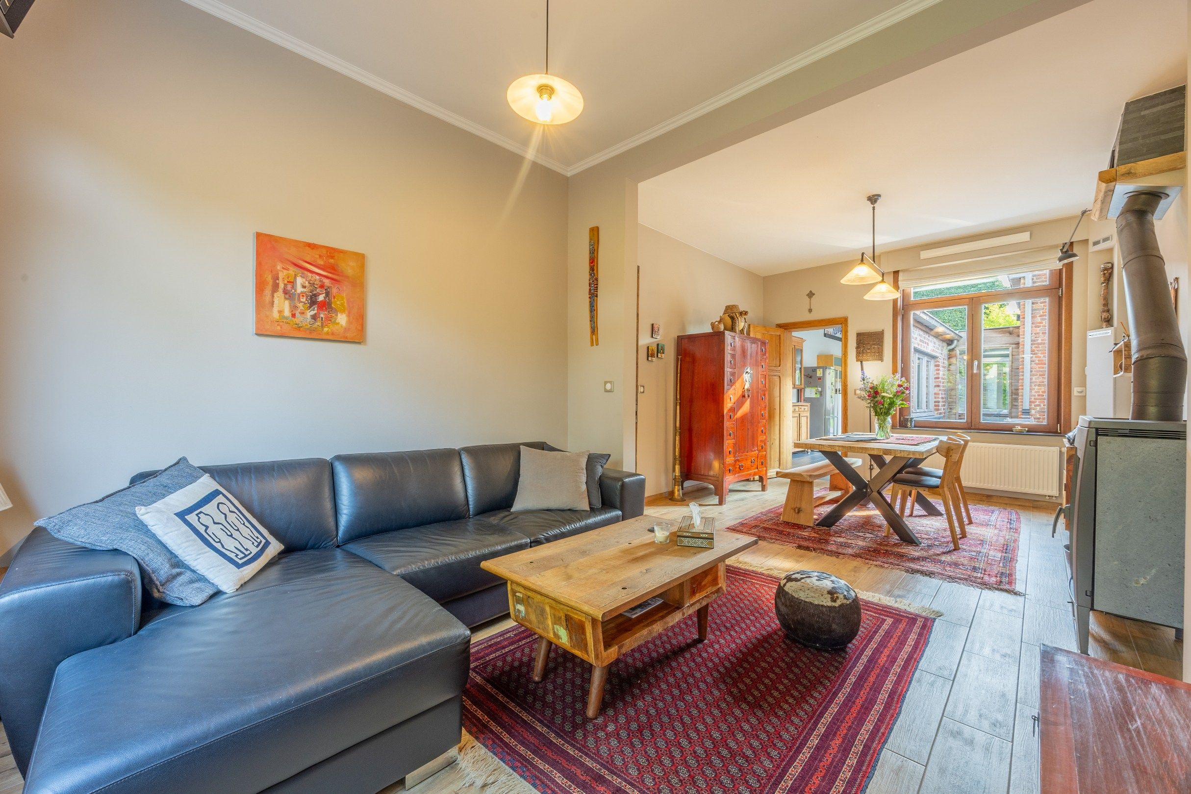 GERENOVEERDE HALFOPEN WONING foto 2