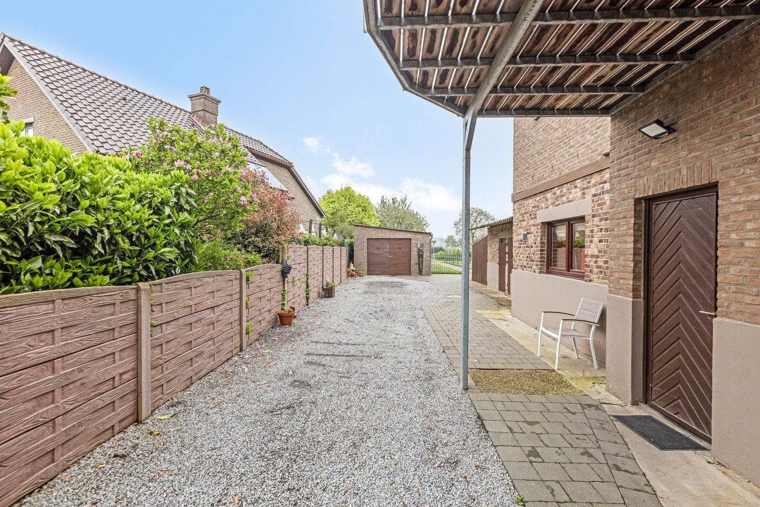 Halfopen woning met veel potentieel op een ruim perceel in Kotem/Maasmechelen foto 27