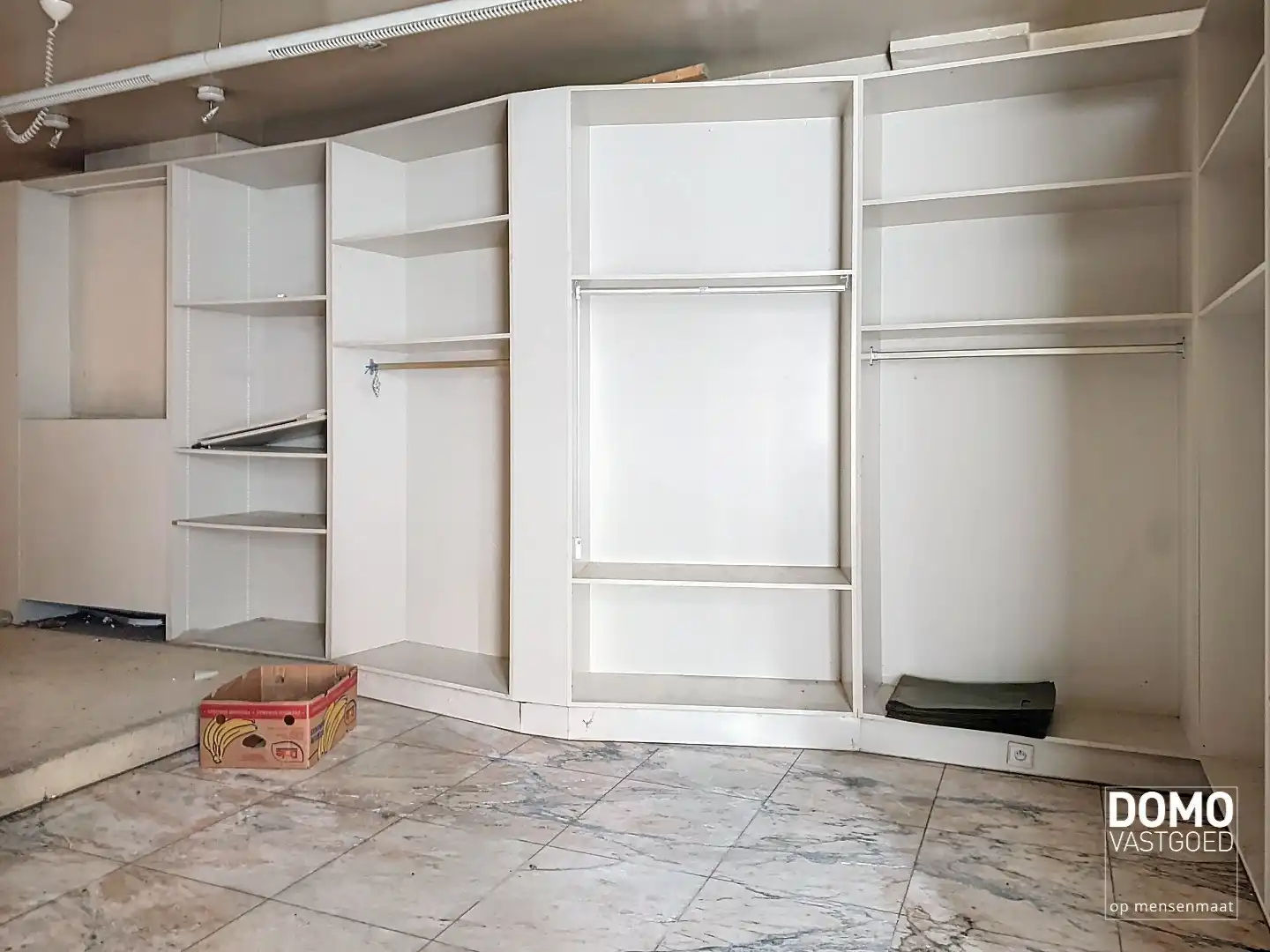 Te renoveren handelshuis gelegen in het centrum van Diepenbeek. foto 17