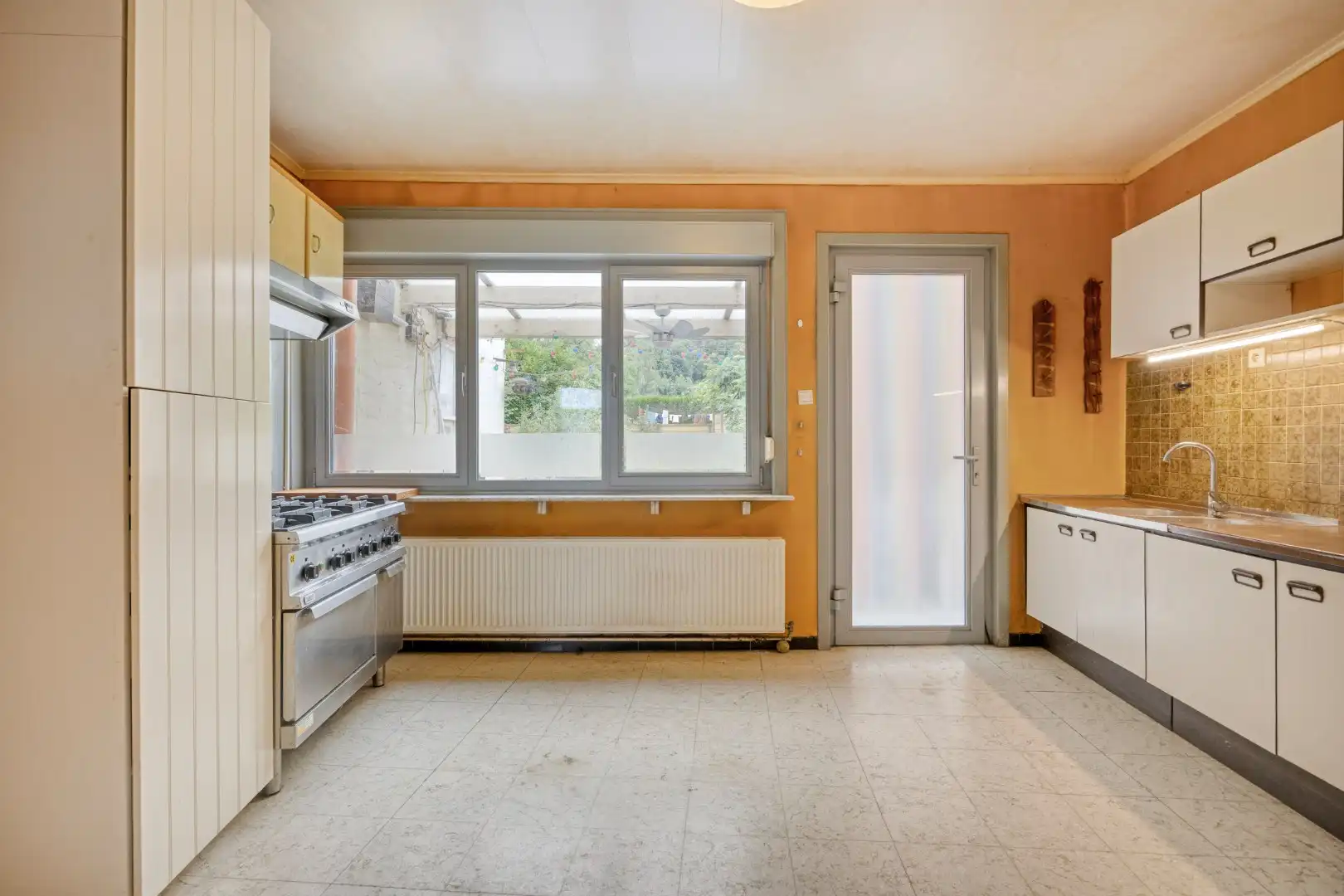 Ruime woning met kelder, zolder en tuin in Kessel-Lo! - EPC 443 kWh/m² - bewoonbare opp. 205 m² foto 7