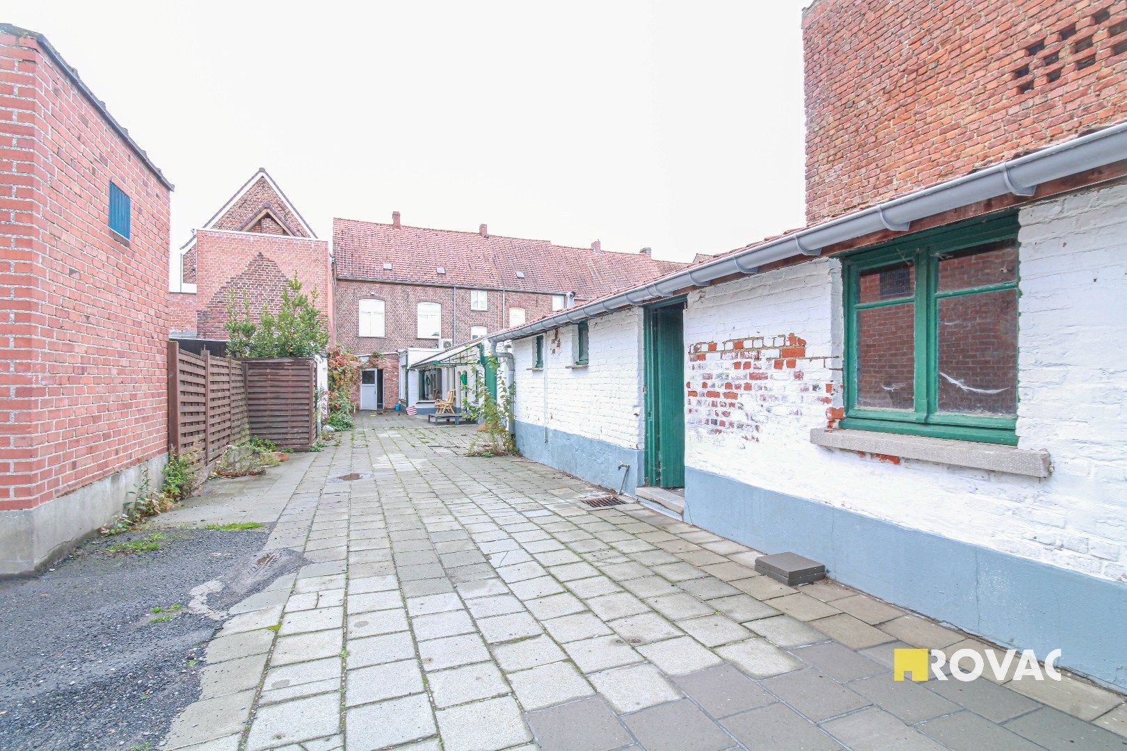 Polyvalent handelspand met woonst! foto 18