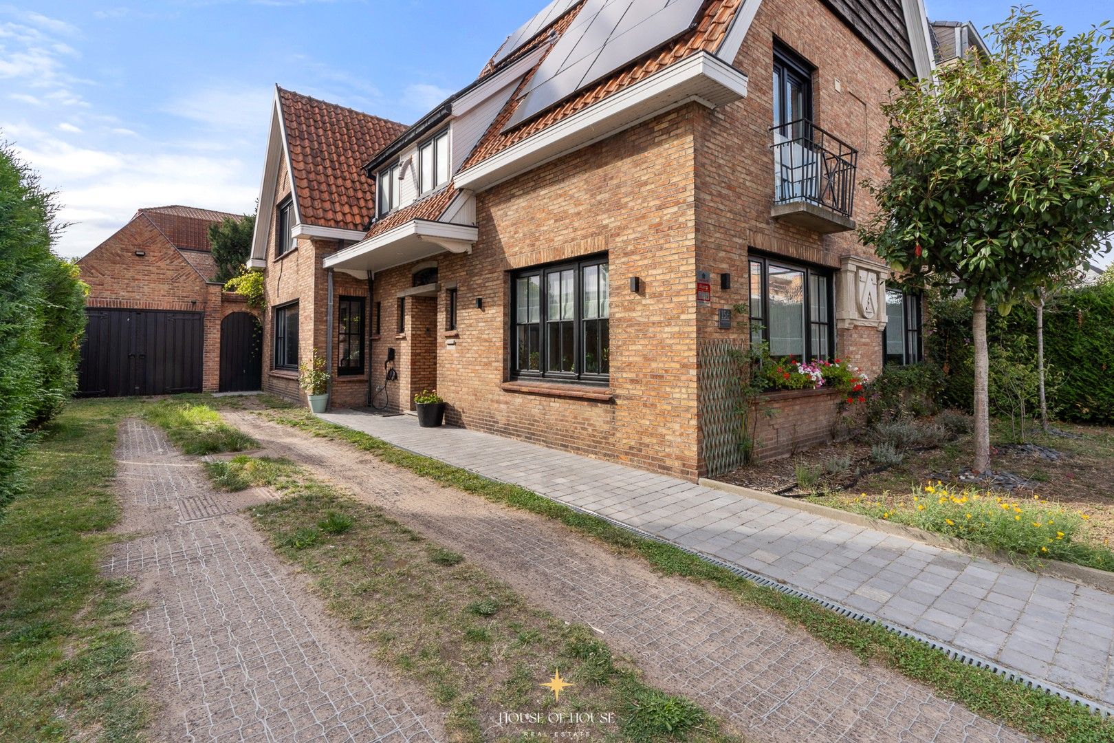 Karaktervolle vernieuwbouw woning te Sint-Michiels foto 22
