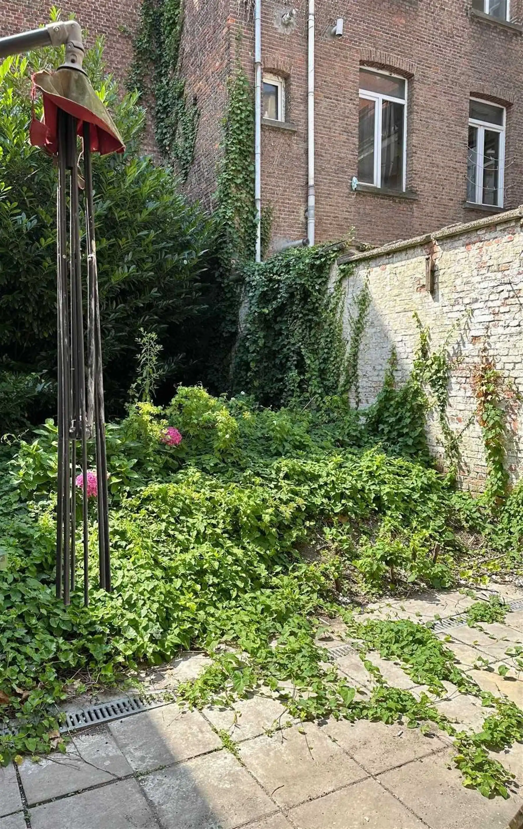 Centraal gelegen handelspand! foto 9