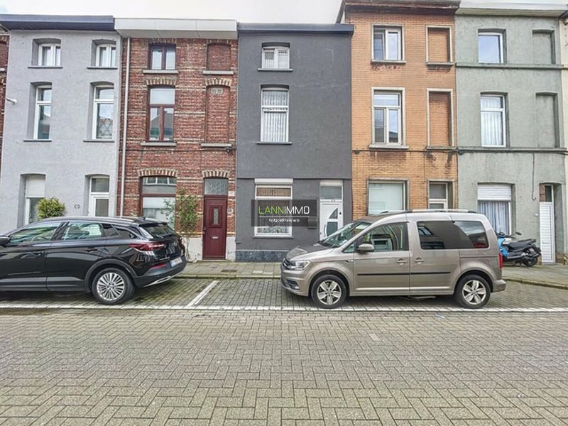 Uiterst gezellig huis met 4 slaapkamers! en gunstig EPC in volkse buurt te Gent foto 14