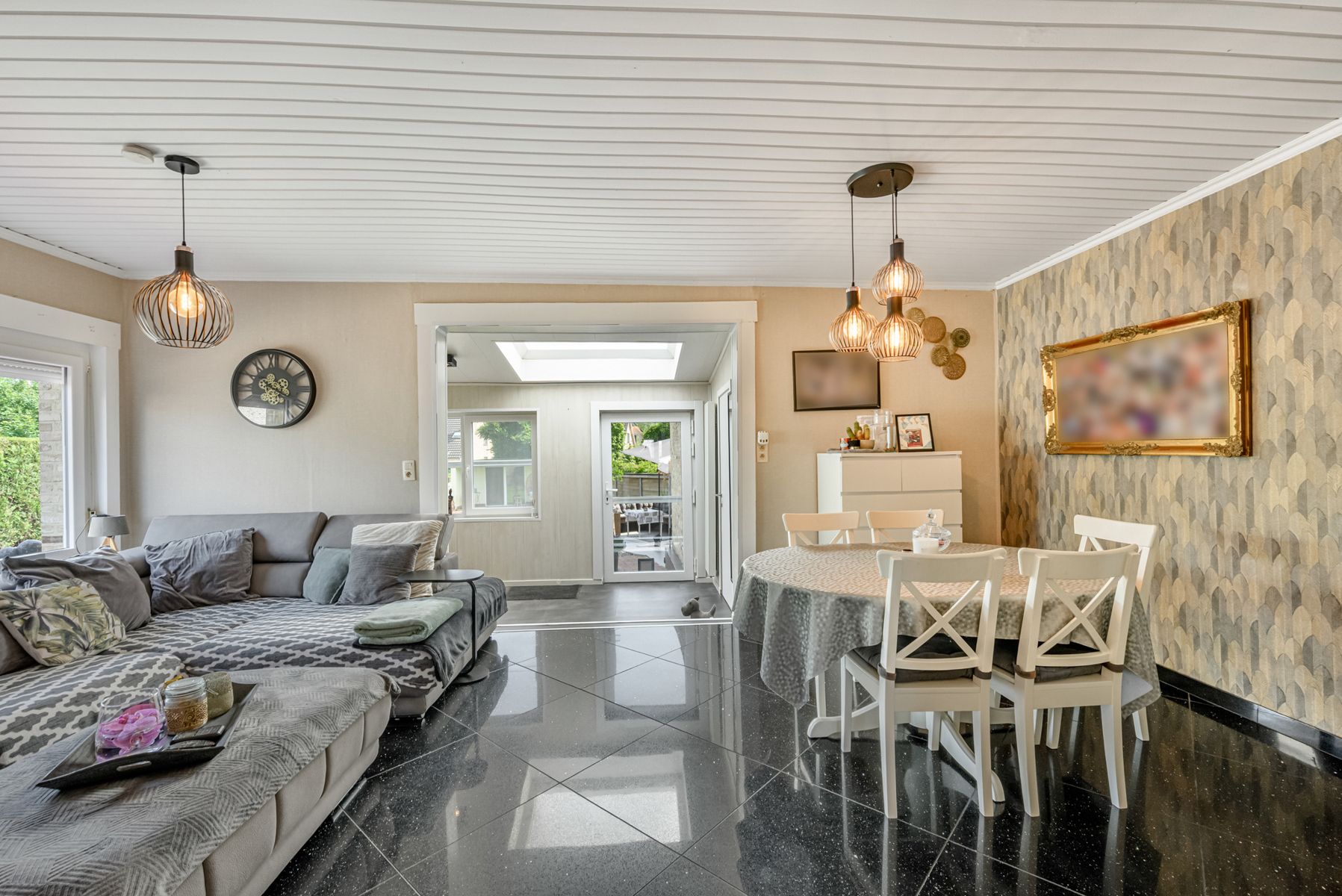 Rustig gelegen bungalow op perceel van 7a 40ca foto 6