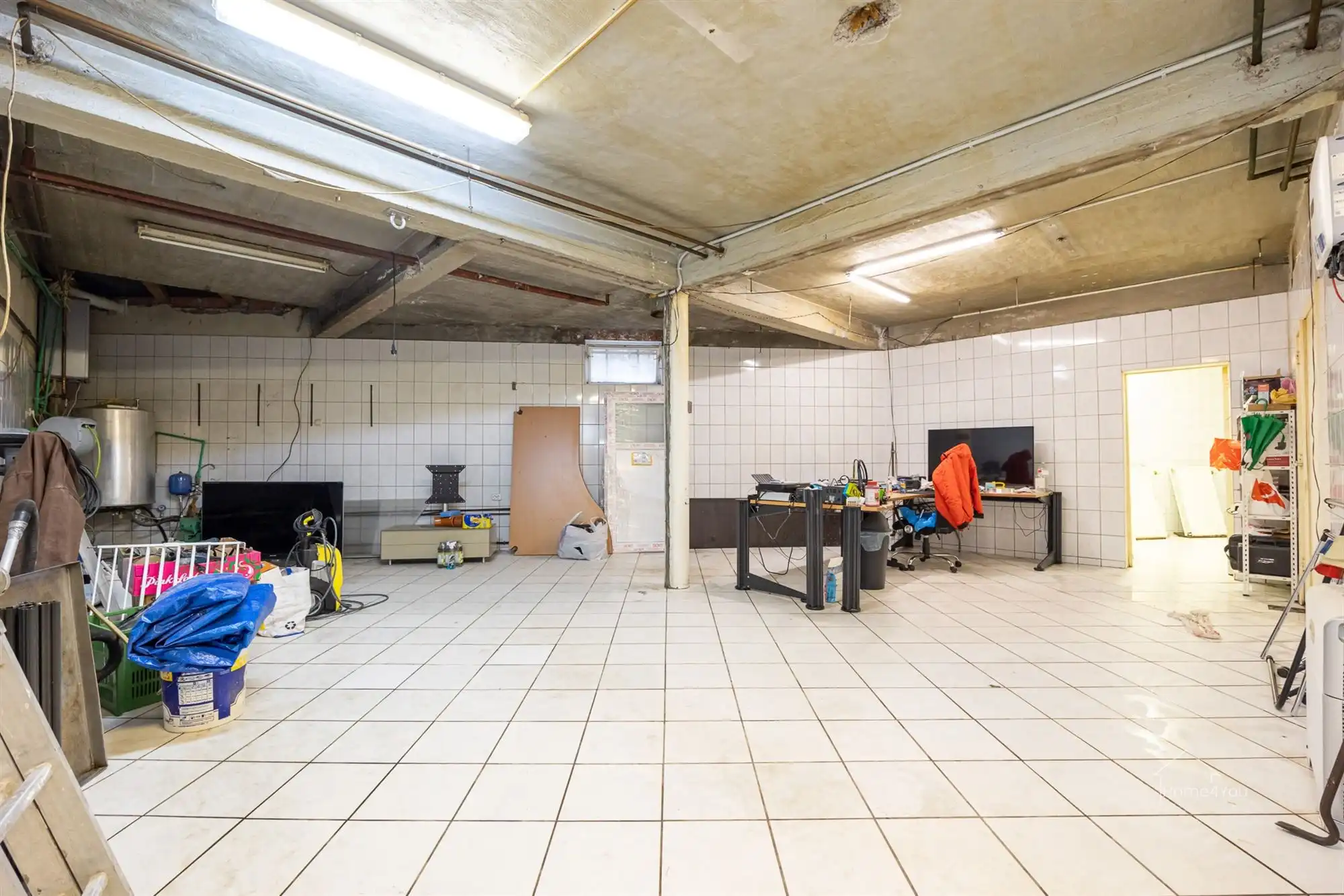 Ruime bel-étage foto 20