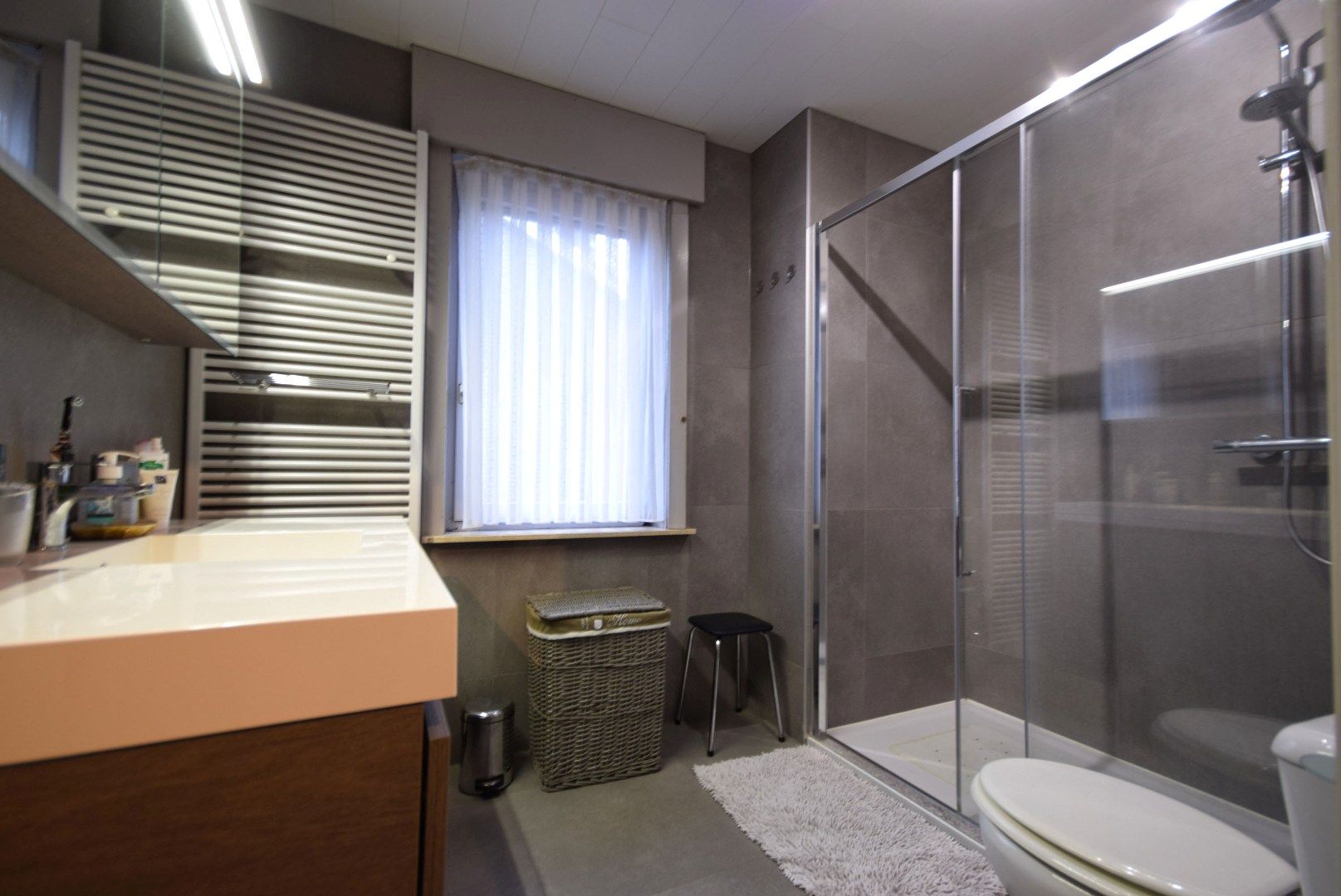 ZEER RUIME EN GOED ONDERHOUDEN HALF OPEN BEBOUWING foto 10