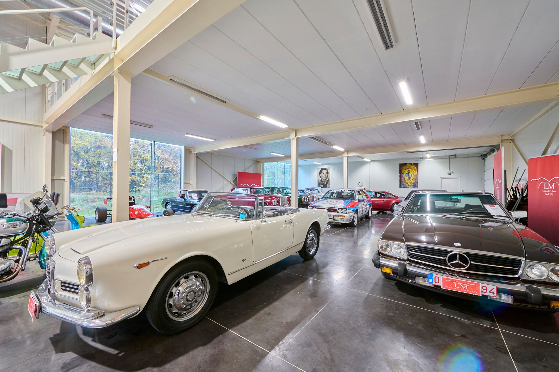 TE KOOP: unieke showroom met kantoren – ZICHTLOCATIE foto 11