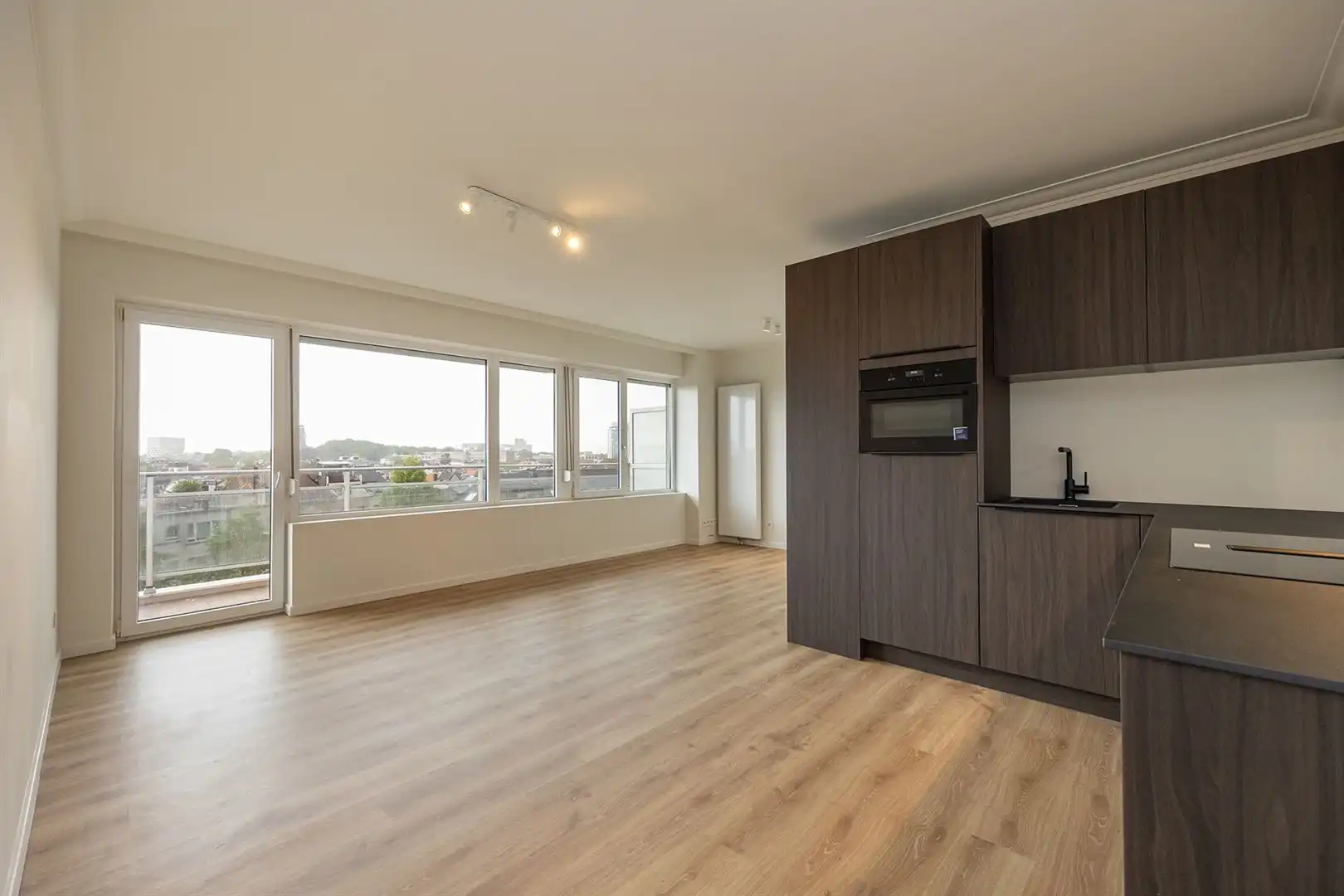 Gerenoveerd appartement vlakbij 't Zuid foto 4