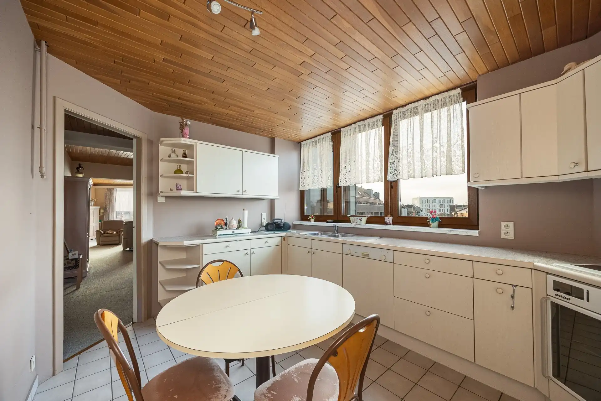 Appartement met veel potentieel Appartement met veel potentieel en panoramisch dakterras in Antwerpen-Noord foto 7