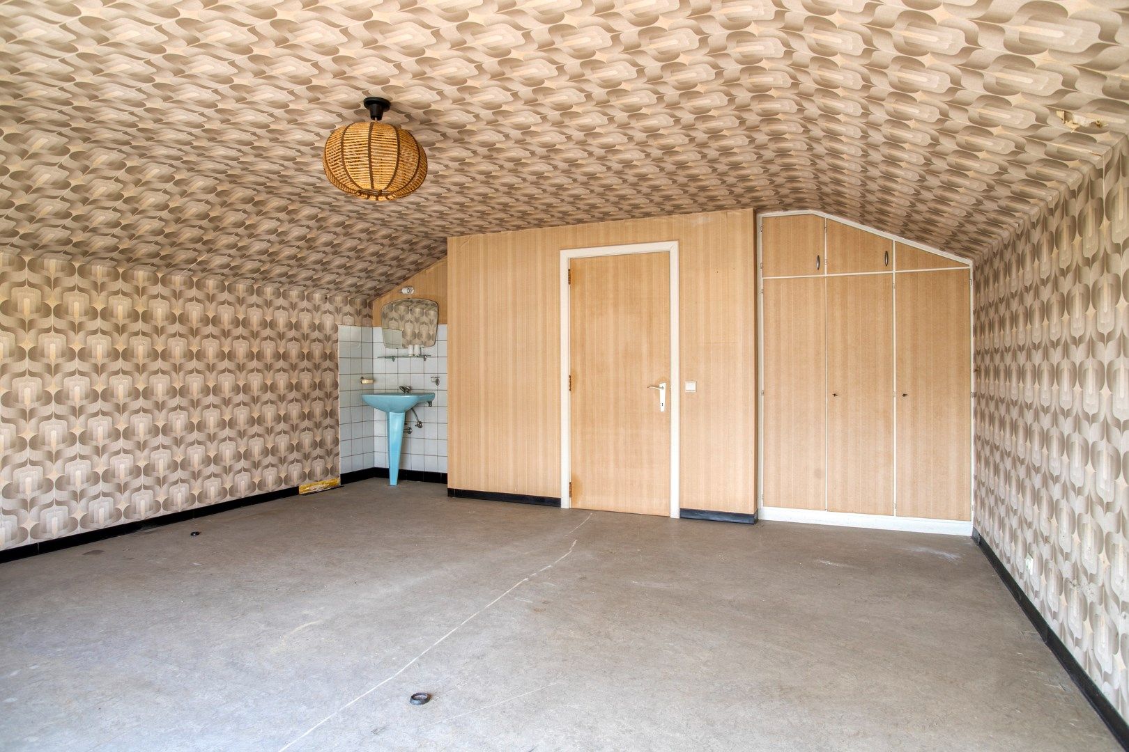 Leuke woning met veel potentieel foto 9