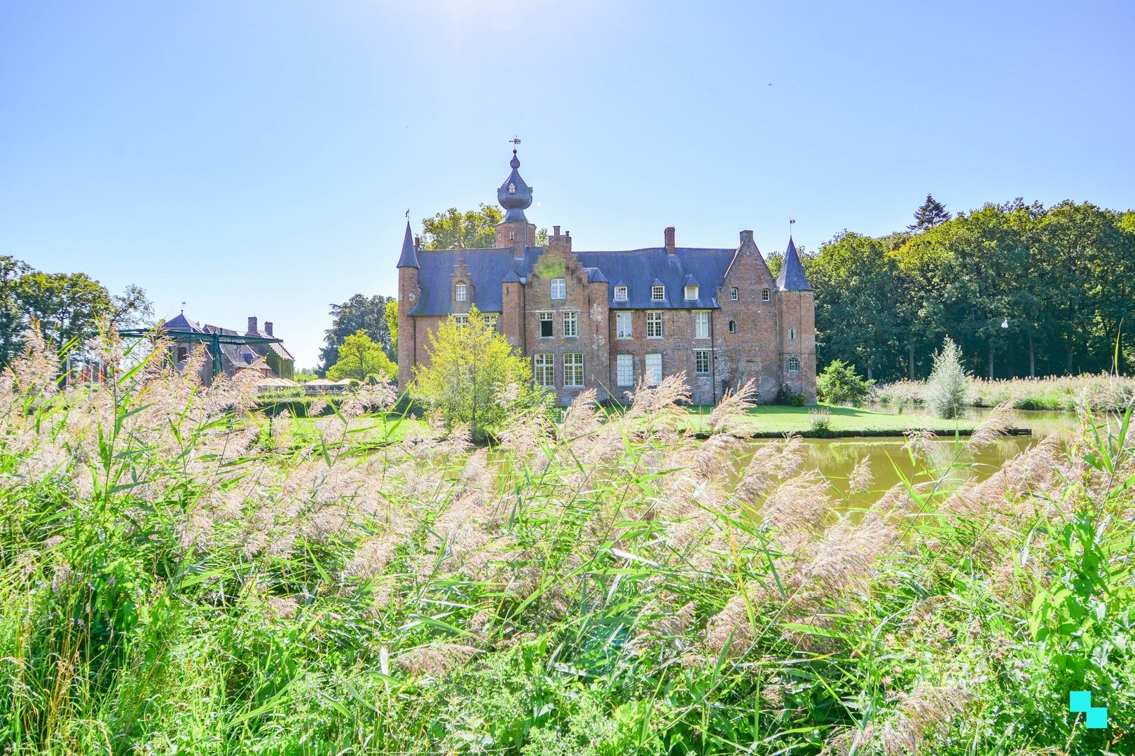 Exclusief gelegen woning aan Het Sterrebos te Rumbeke foto 8