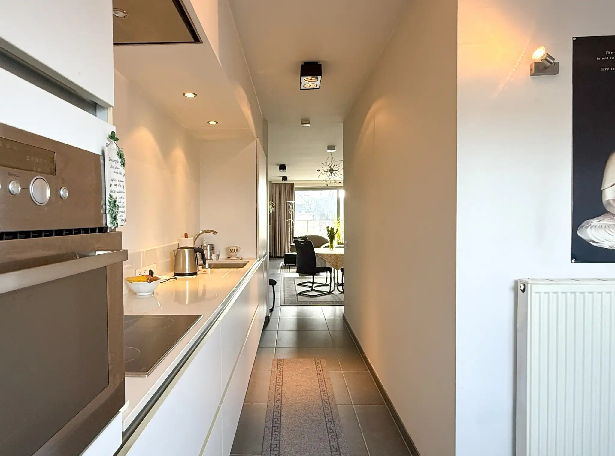 Duplexappartement met 2 slaapkamers op de Grote Markt van Beveren foto 7