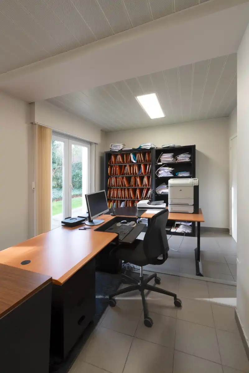 Ruim kantoor van 180 m2 met vlotte bereikbaarheid foto 5