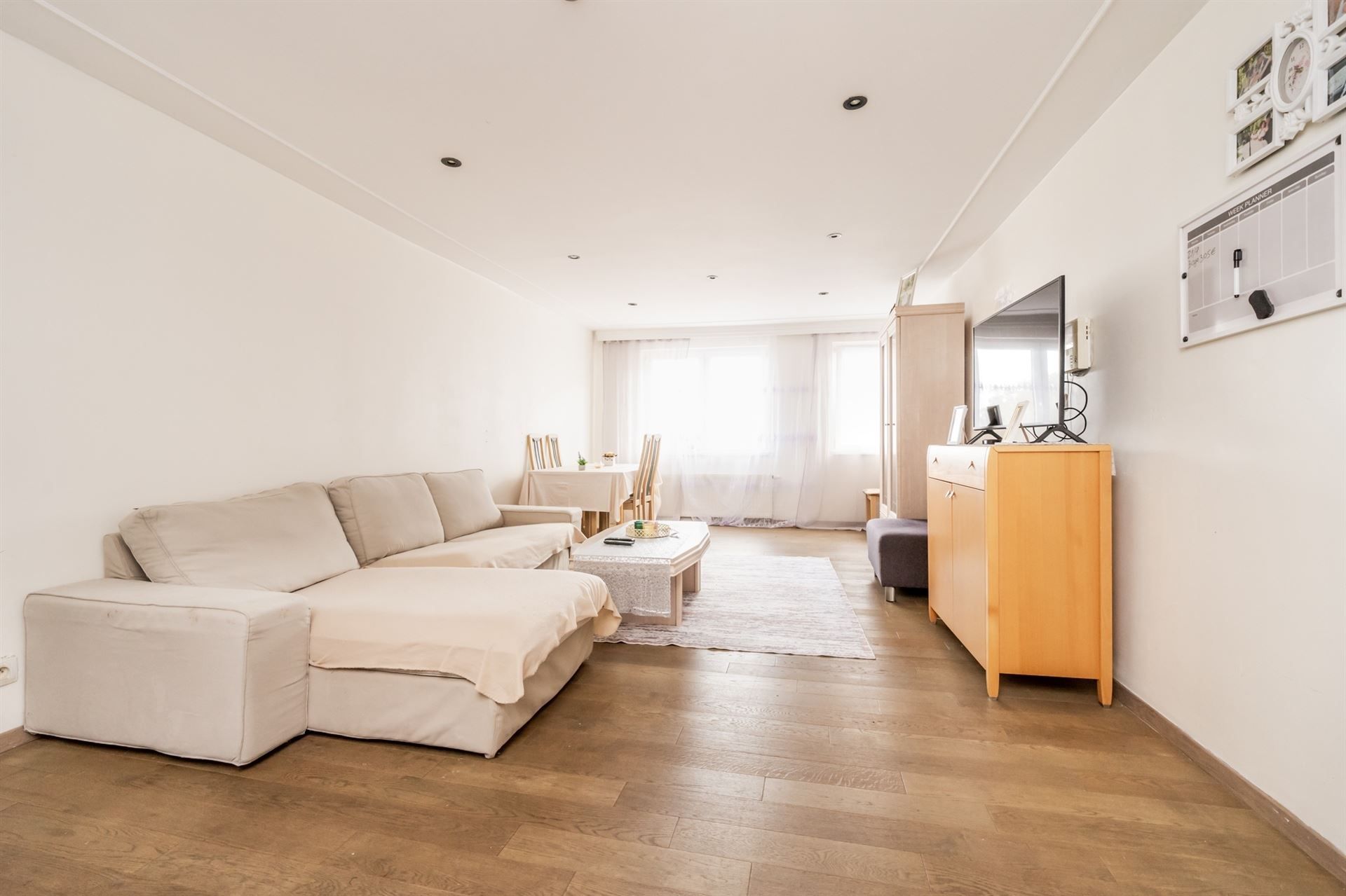 Duplex app met 3 slpks, terras en garage. foto 3