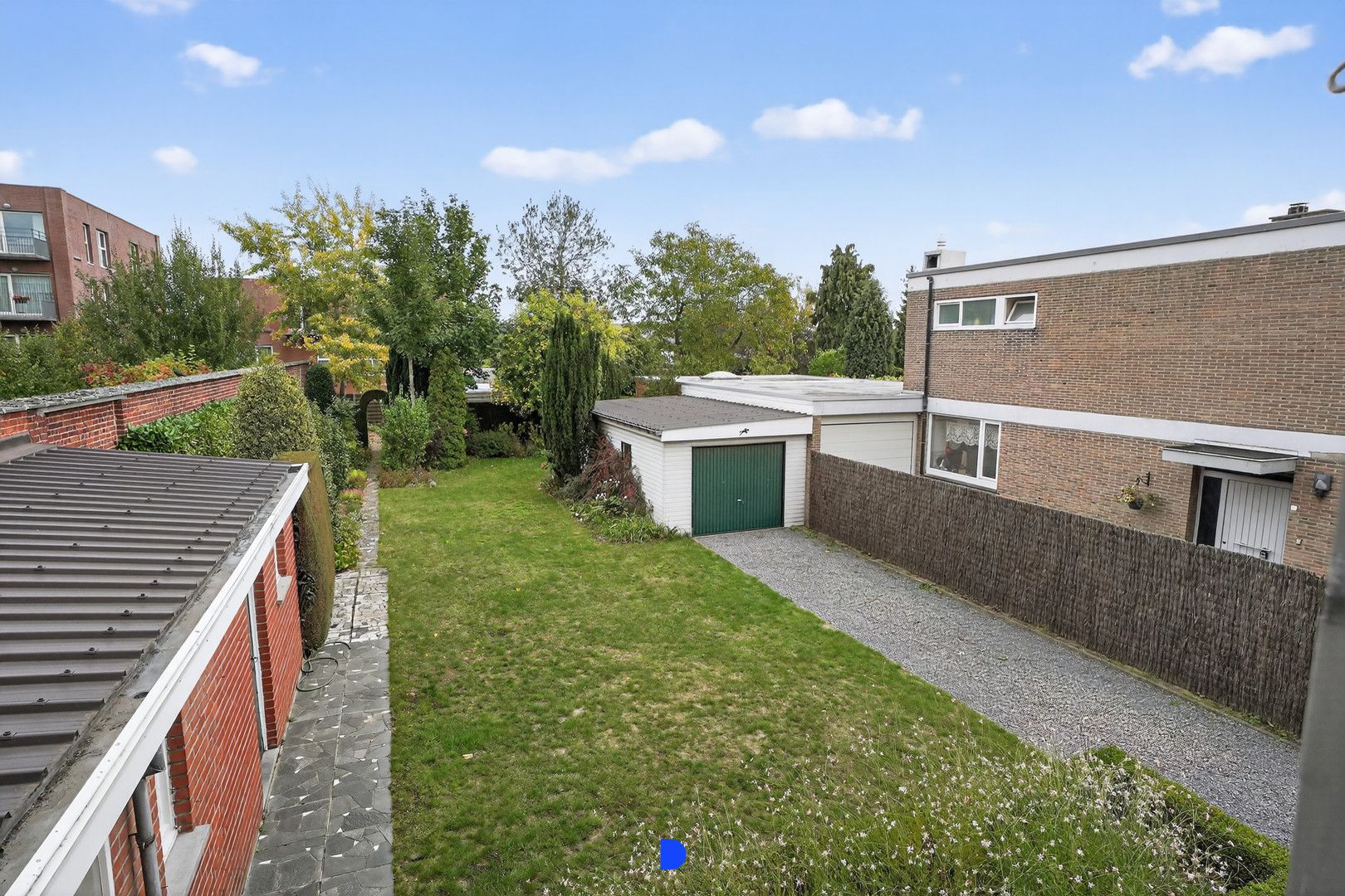 Ruime halfopen woning in het centrum van Rumbeke! foto 22