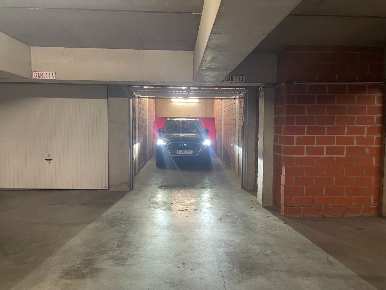 Zeer ruime garagebox te Nieuwpoort foto 2