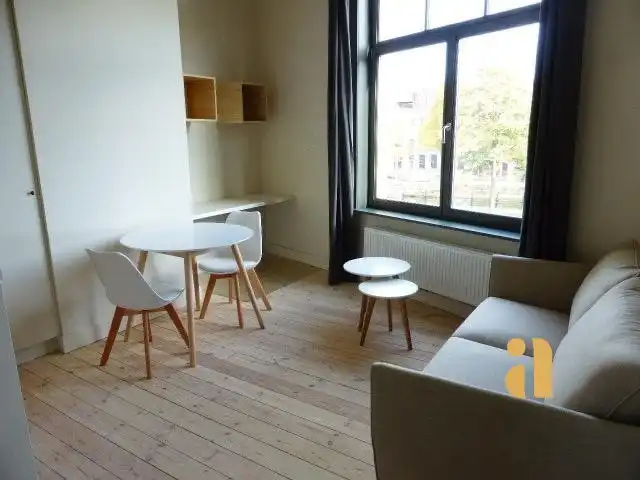 Bemeubeld appartement op topligging te huur! foto 3