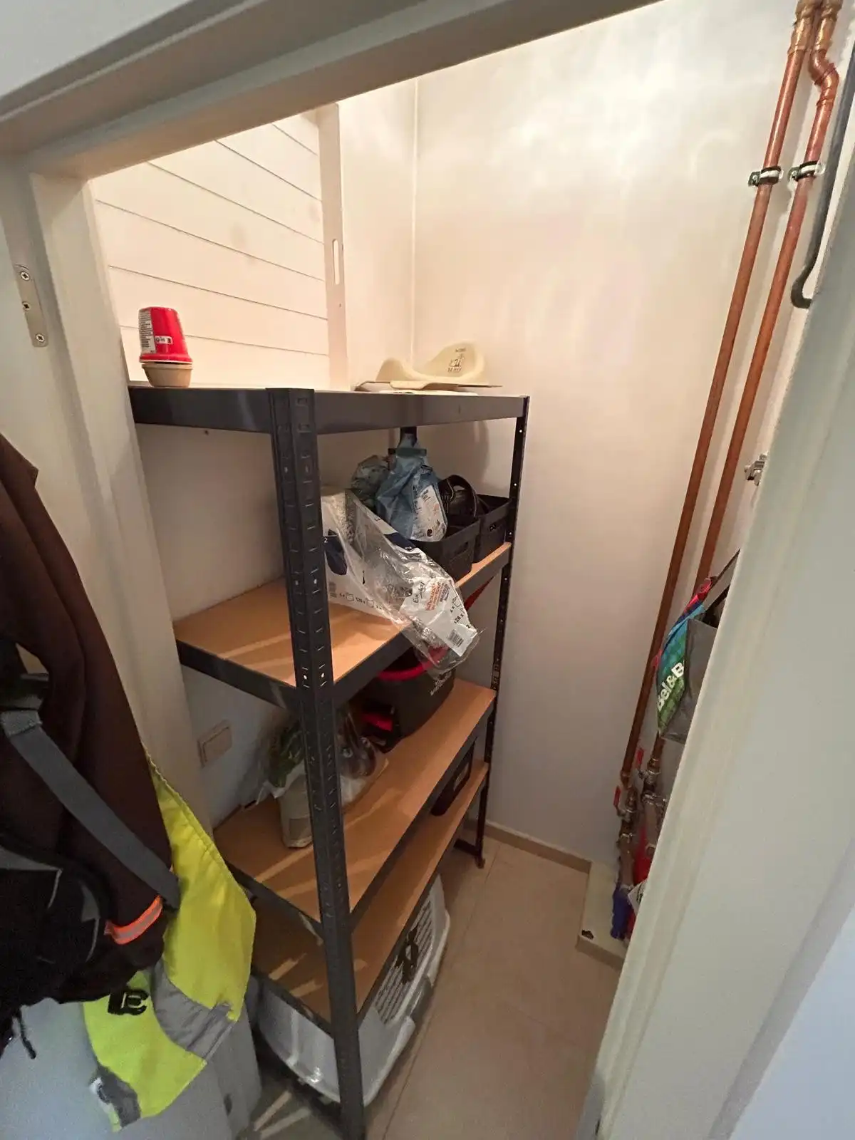 Ruime woning met 3 slaapkamers, garage en zonnige tuin in Deinze foto 8