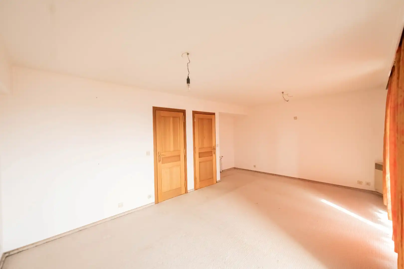 Ruim appartement met 3 slaapkamers en frontaal zeezicht foto 9