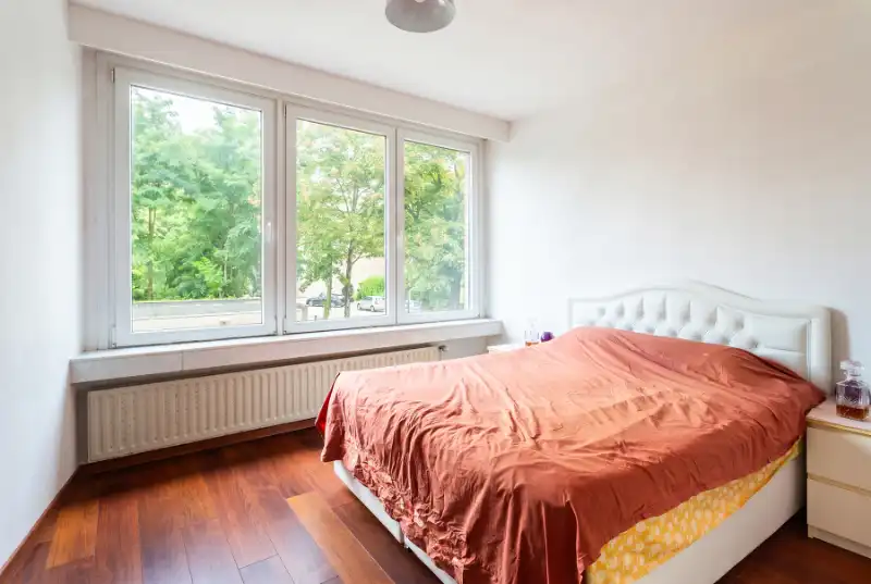 Te koop op te frissen appartement met garagebox! foto 16
