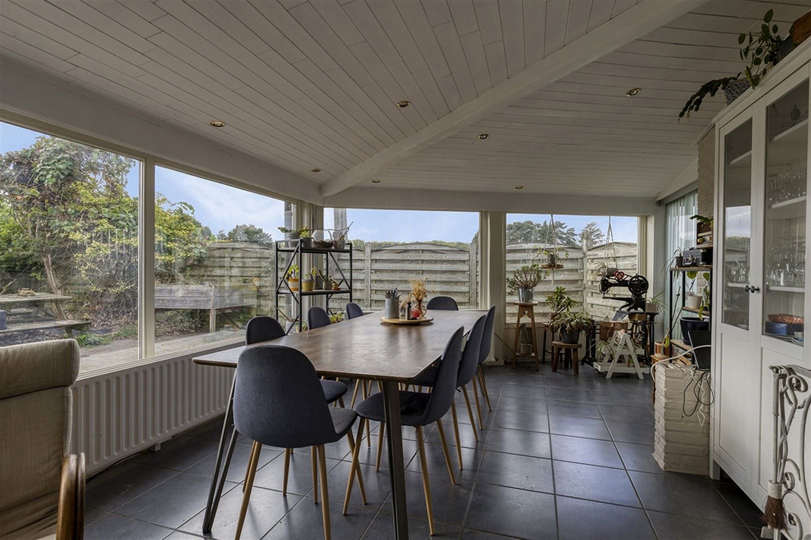 Zeer ruime gezinswoning op toplocatie ! foto 12