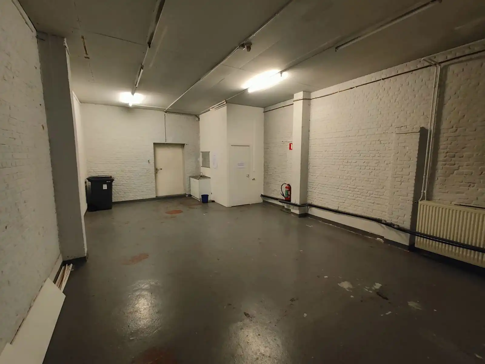 Commercieel pand te huur in hét winkelhart van Sint-Niklaas foto 17