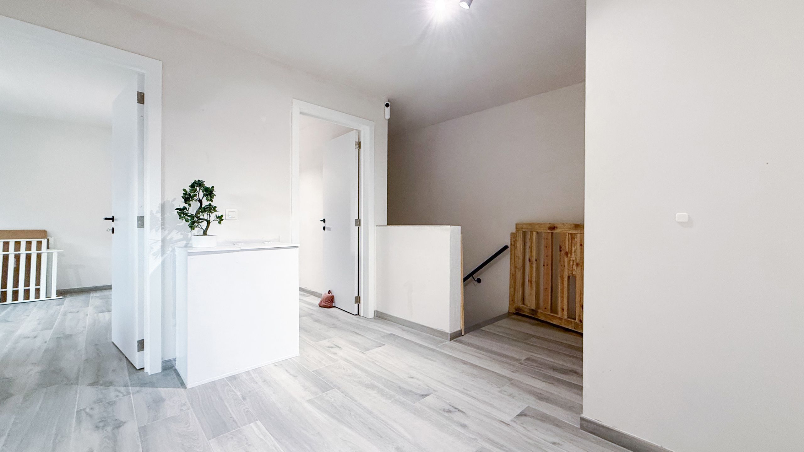 Moderne halfopen bebouwing (3 jaar oud) nabij E313 & E314! foto 20