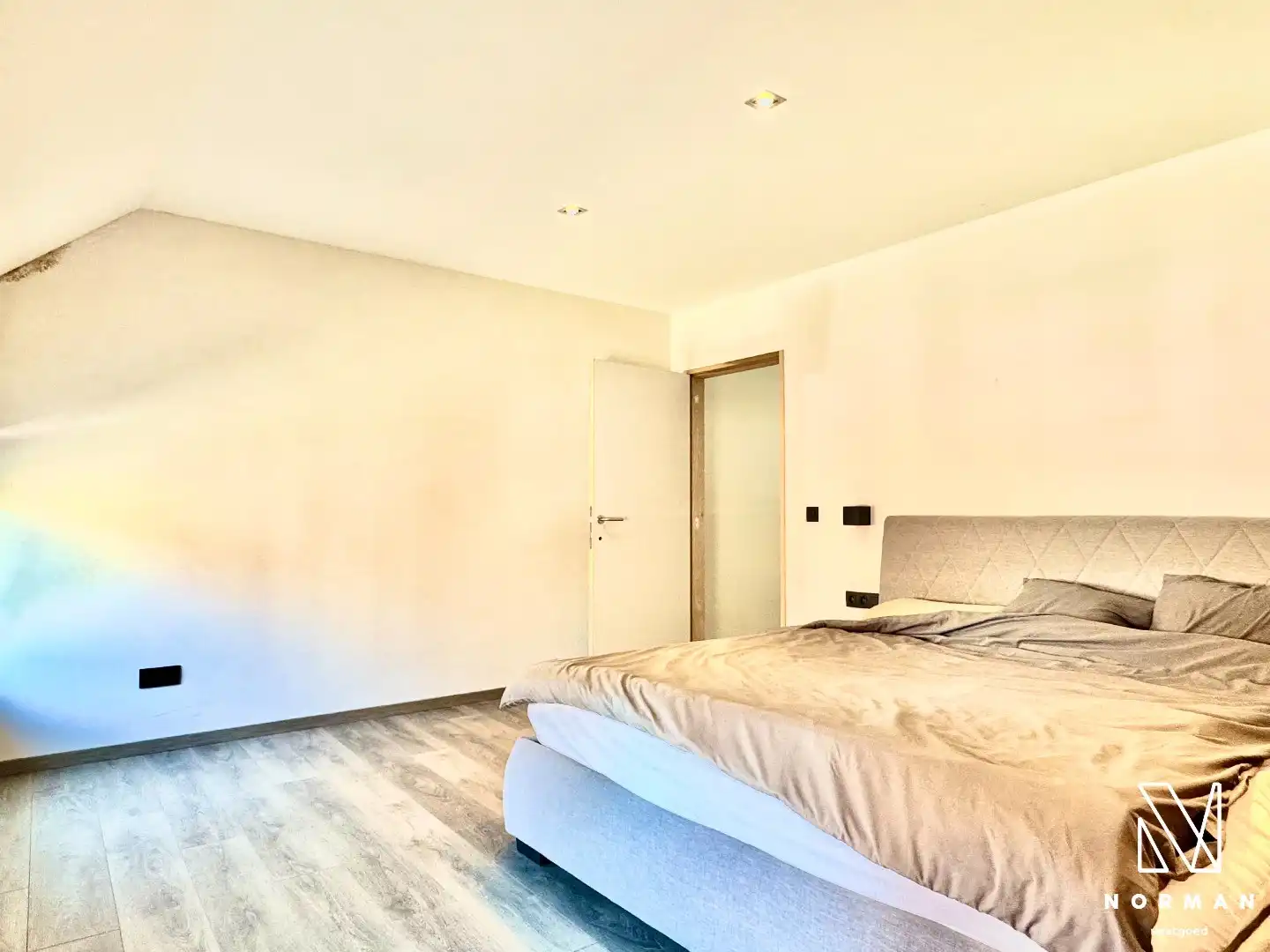 Instapklare, energiezuinige woning met 3 slaapkamers, tuin, garage en uitweg te koop in Kuurne! foto 19