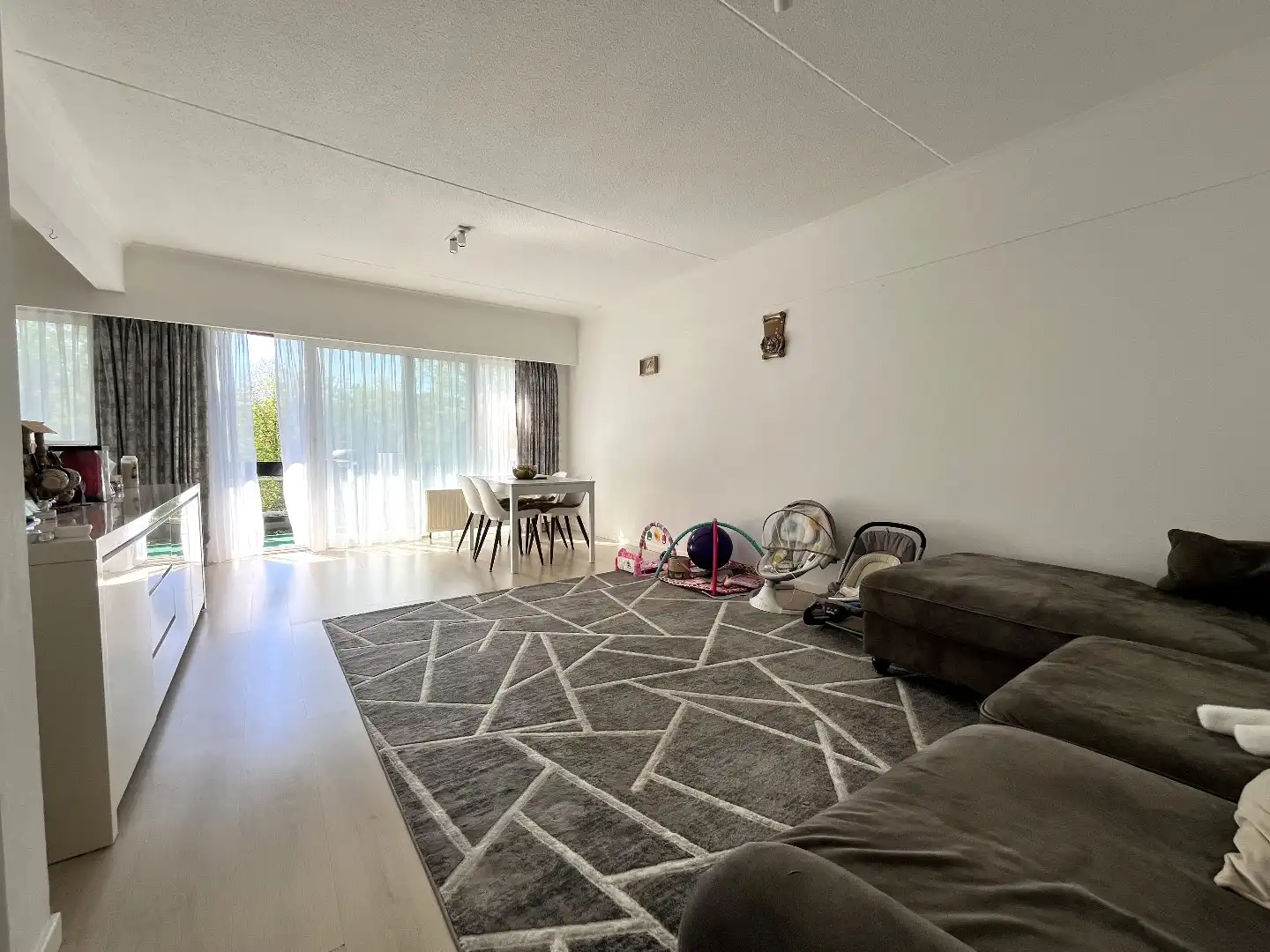 2-slpk appartement met terras te Turnhout foto 3