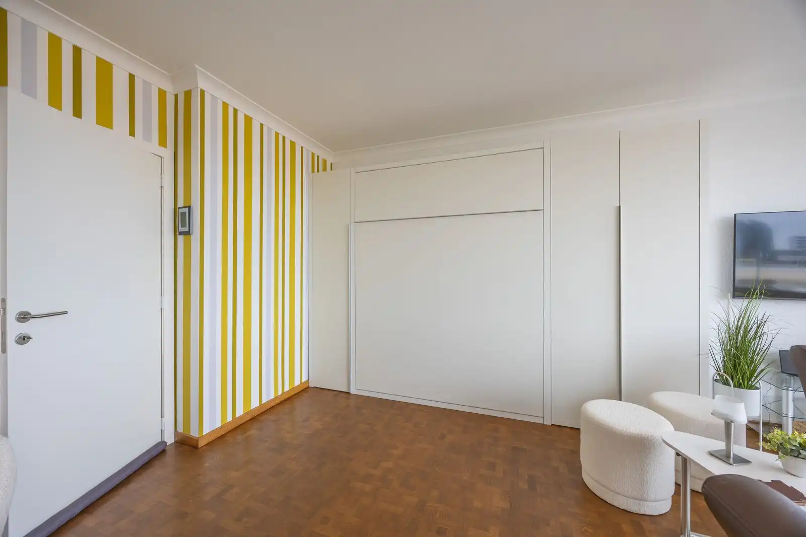 Trendy studio met open zeezicht in hartje centrum foto 4