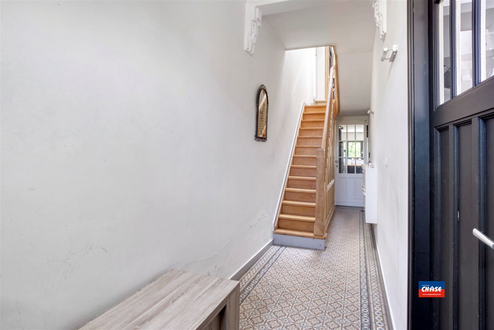 Recent gerenoveerde woning met 3 slaapkamers en tuin foto 12