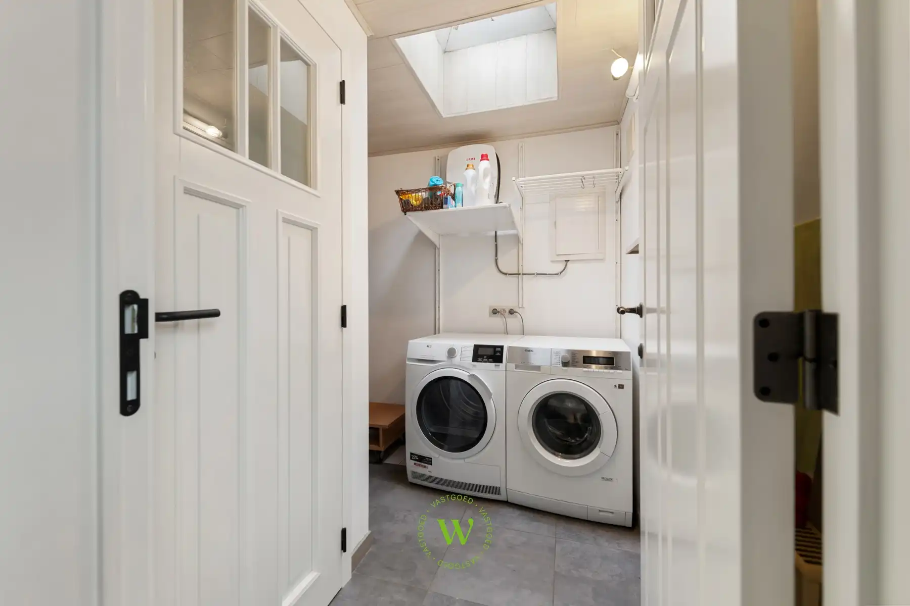 Ruime, energiezuinige gezinswoning te Assebroek. foto 11