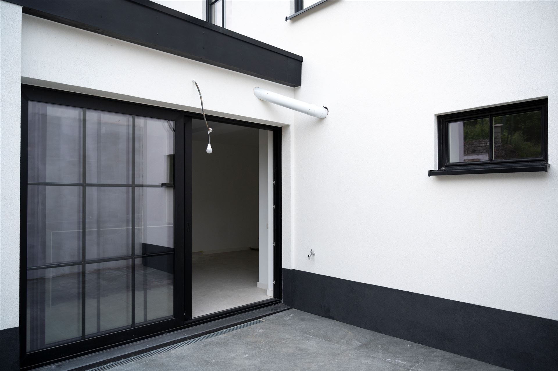Prachtig gerenoveerde woning met tuin foto 4