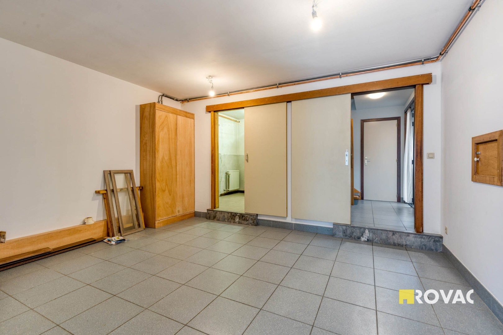 Polyvalente eigendom - handelsruimte met woonst. Garage mogelijk foto 6