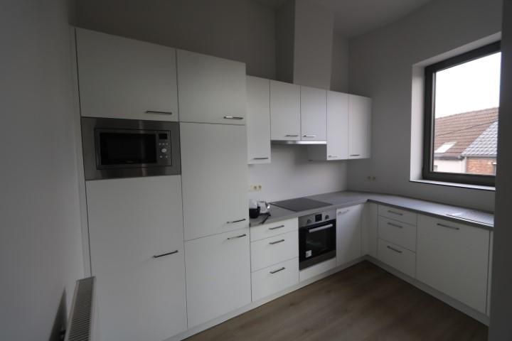 Prachtig appartement op 1e verdieping met terras foto 2