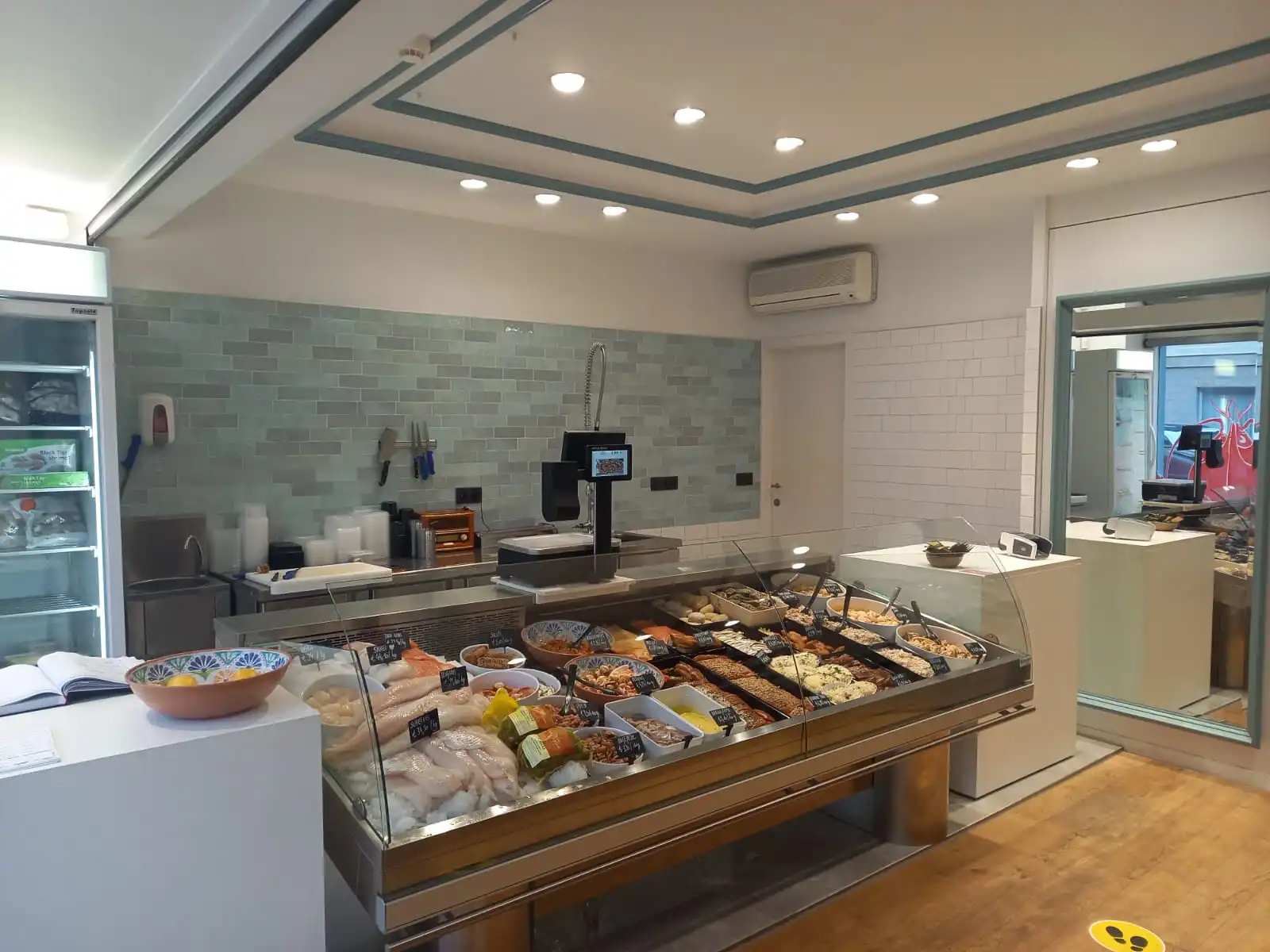 Handelspand met woonst op topligging foto 4