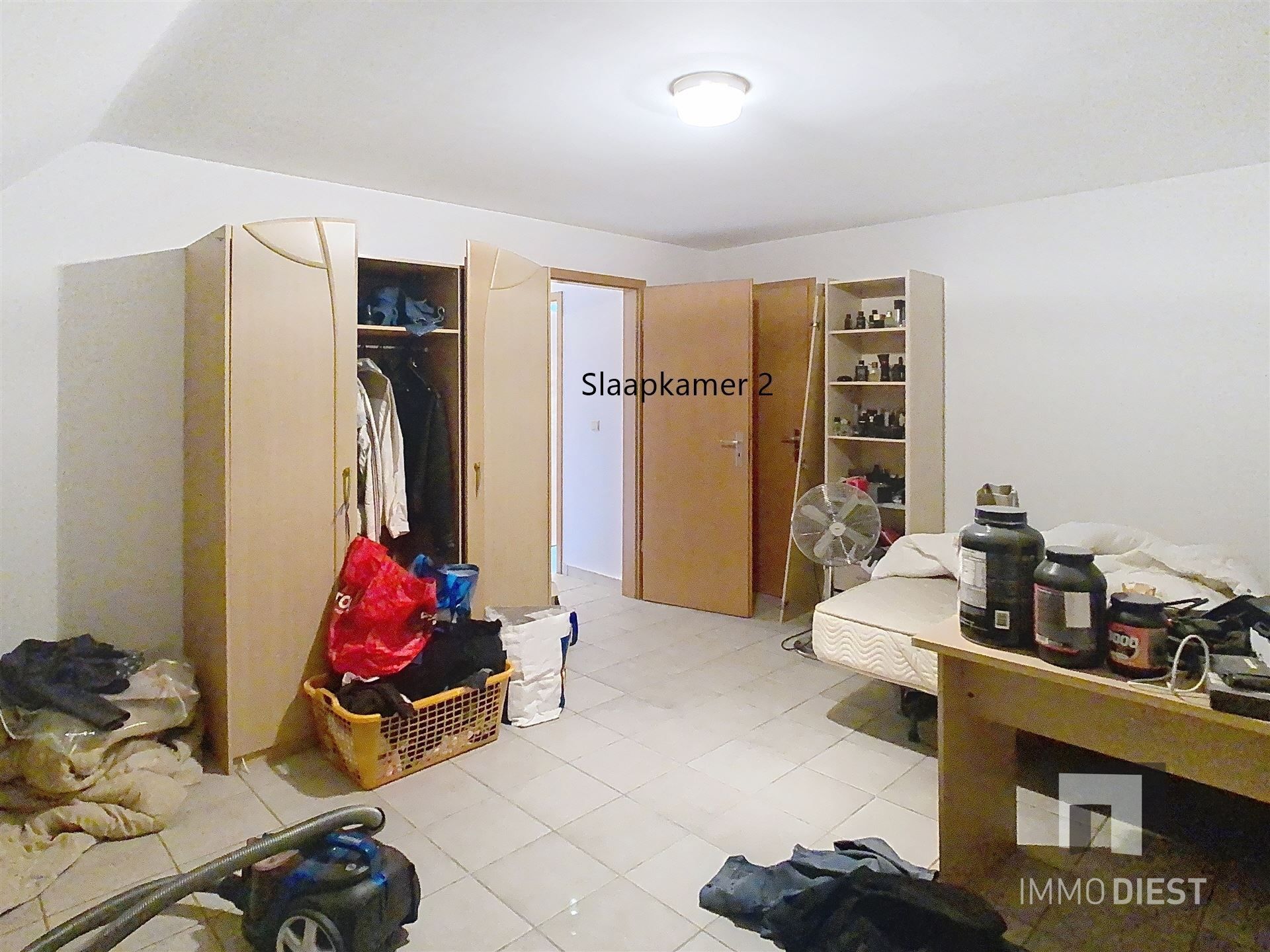 Triplex met 2 slaapkamers en inpandige garage foto 10