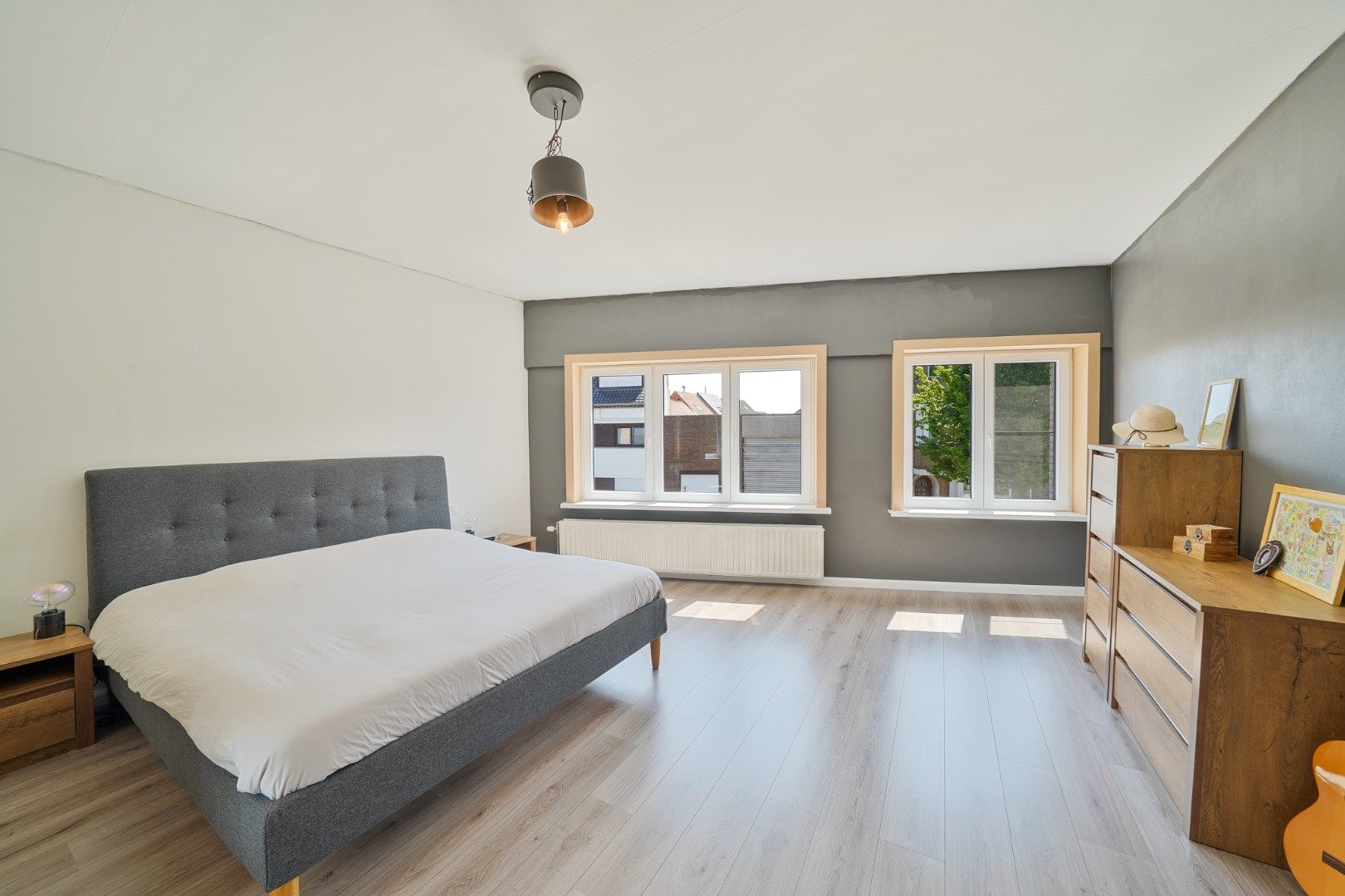 Mooi gerenoveerde woning te Mariakerke foto 9