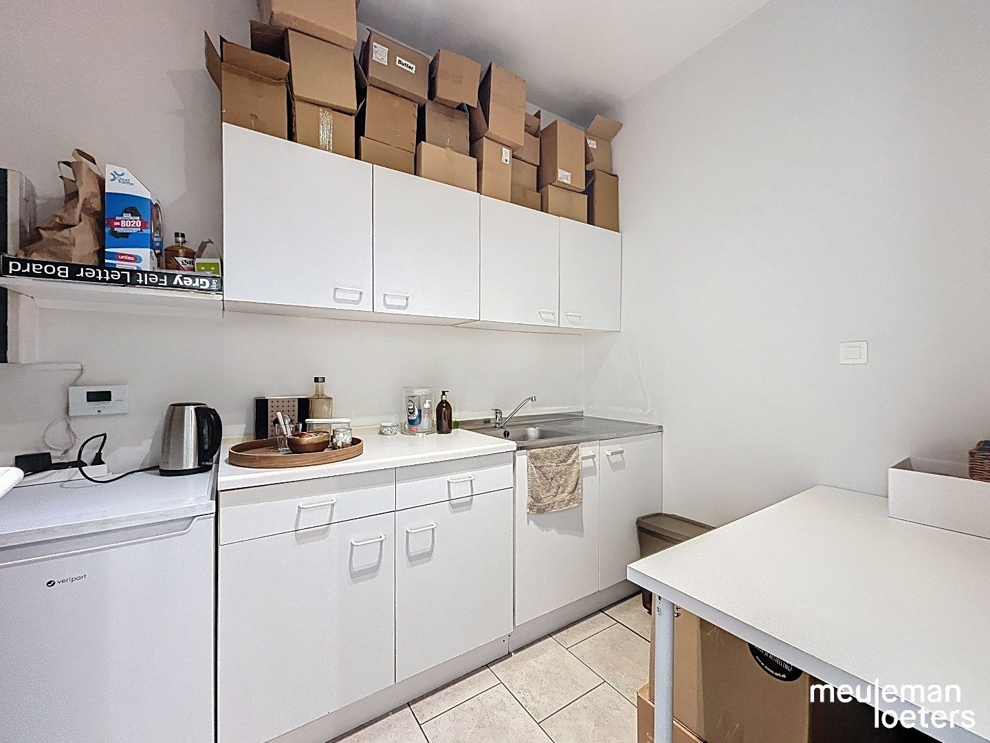 Instapklaar handelspand met ruime etalage  foto 8