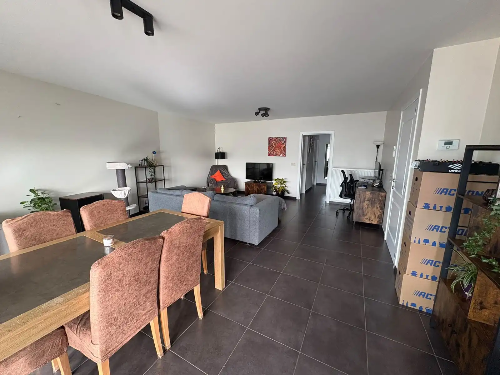 Ruim appartement van 114m² in het centrum van Nijlen foto 2