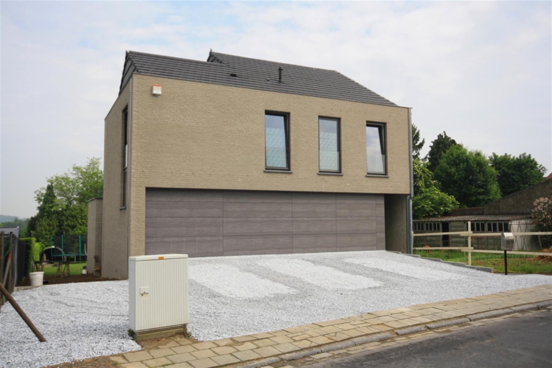 ()=>{if(producerUpdateValueVersion(node),producerAccessed(node),node.value===ERRORED)throw node.error;return node.value} Heidestraat 9 - 3080 Duisburg