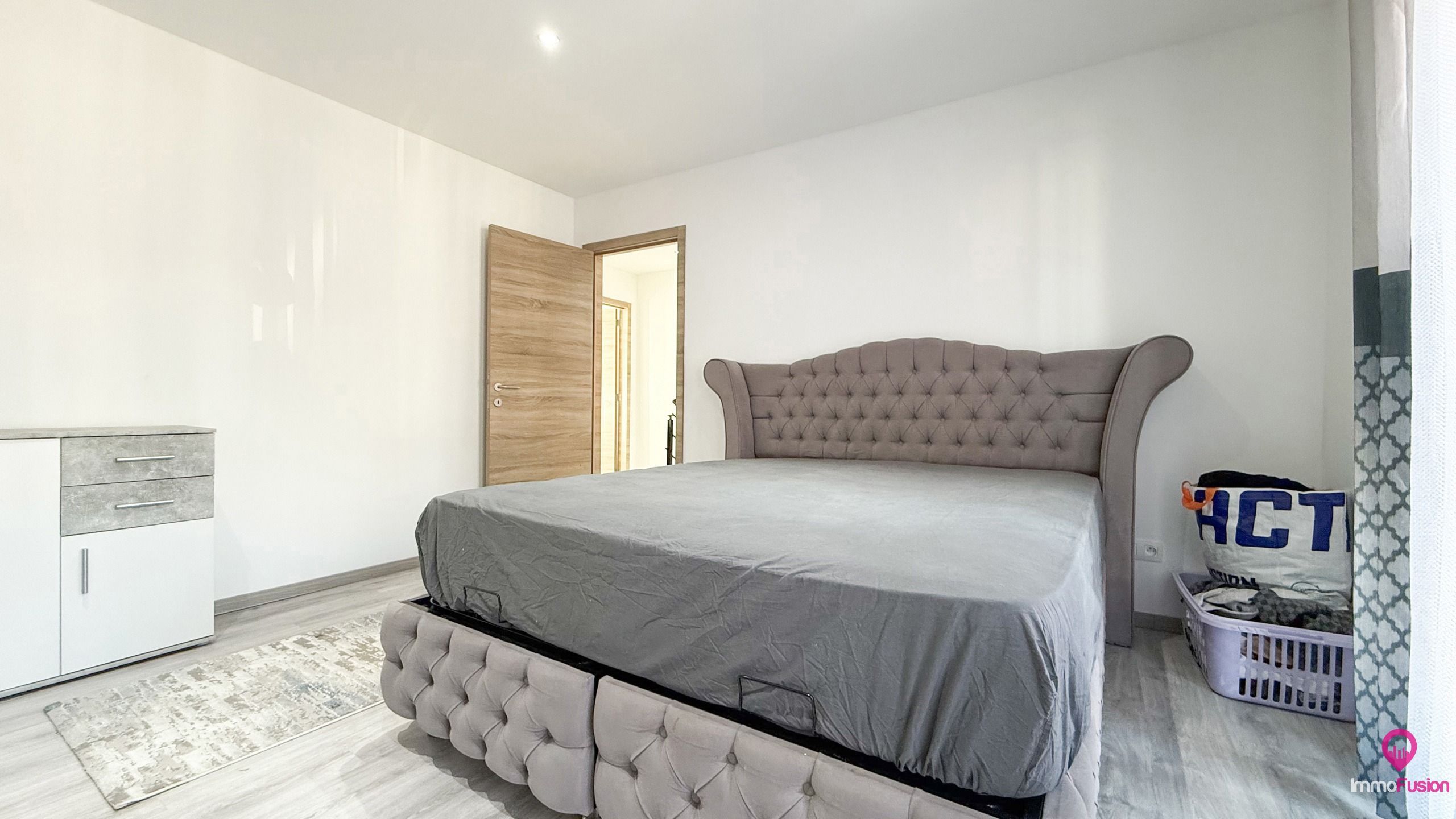 Instapklare woning met 5 slpks op riant perceel te Paal! foto 23