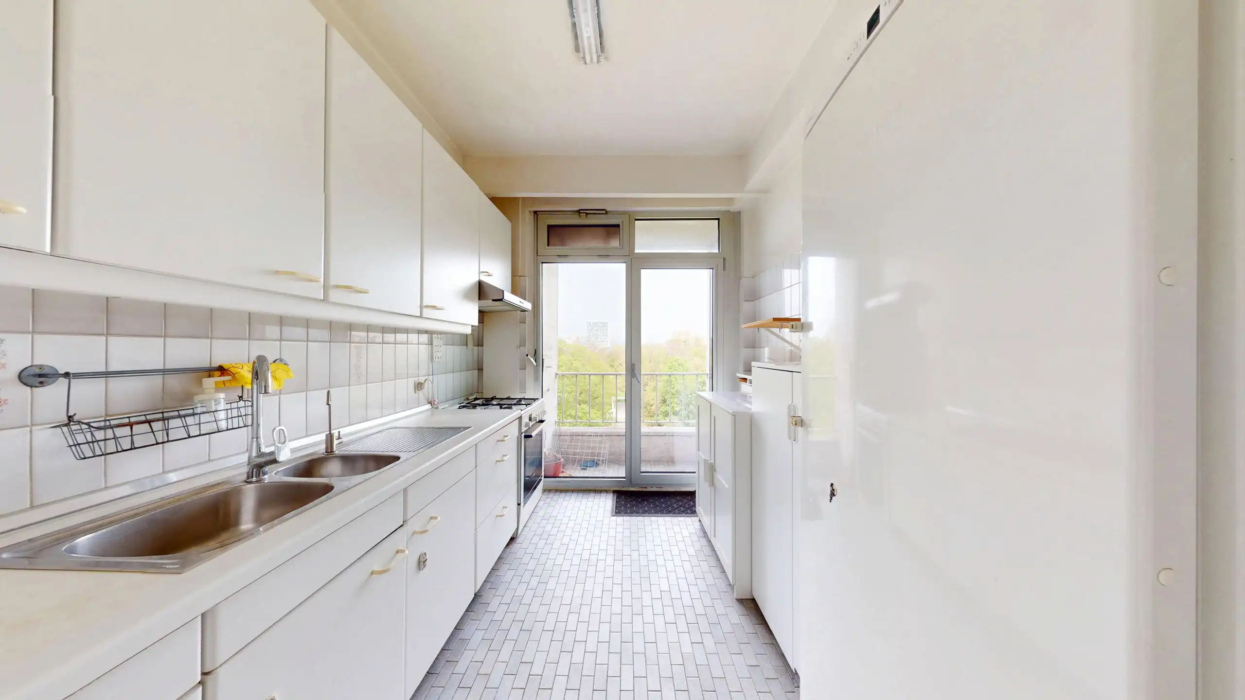 ANTWERPEN -  2 slaapkamer appartement met zicht op Stadspark foto 3