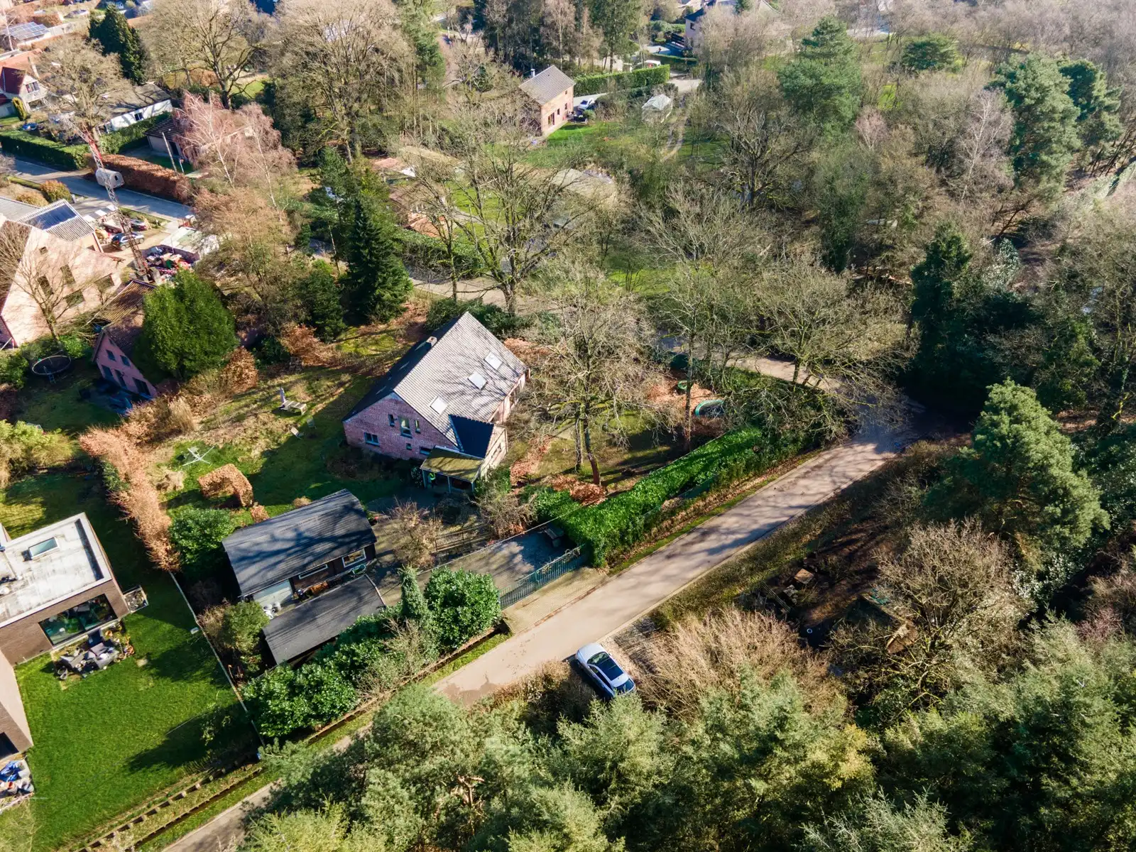 Ruim en rustig wonen op een unieke topligging foto 28