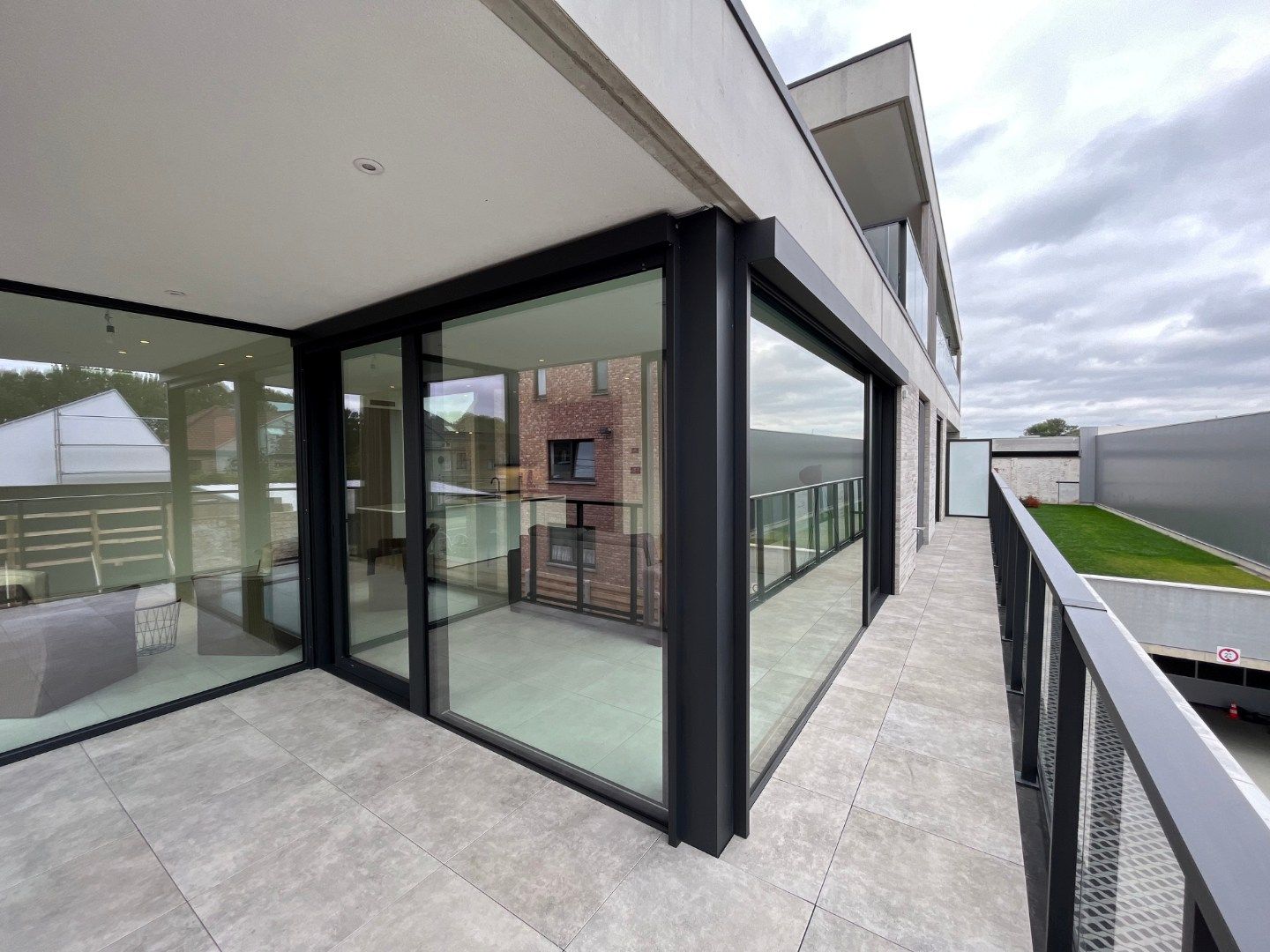 Prachtig modern nieuwbouwappartement in Wetteren foto 17